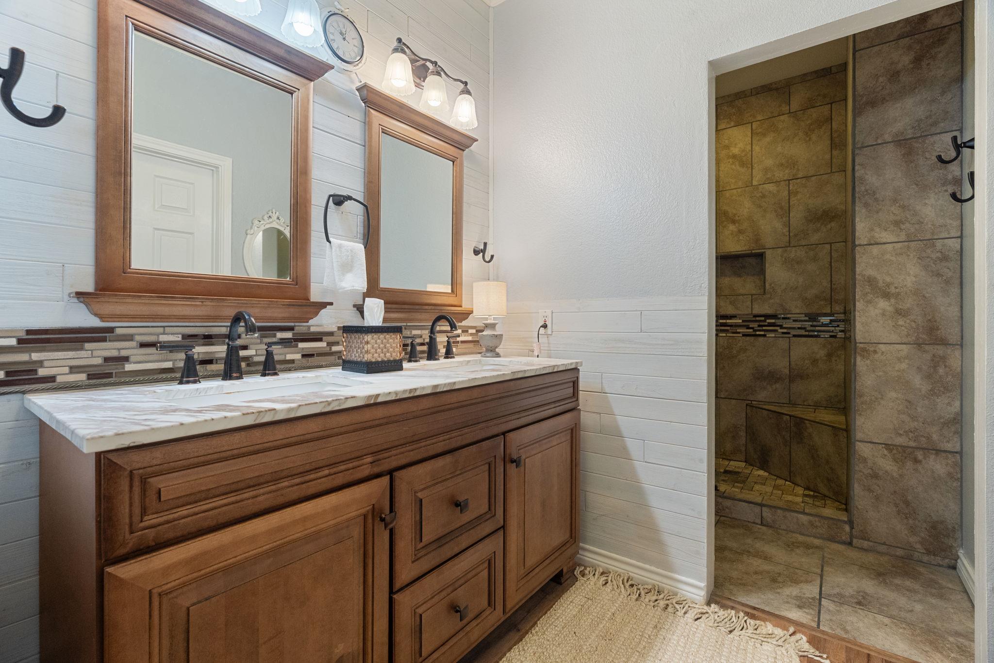 7501 Shadowridge Run #103 Property Photo 21