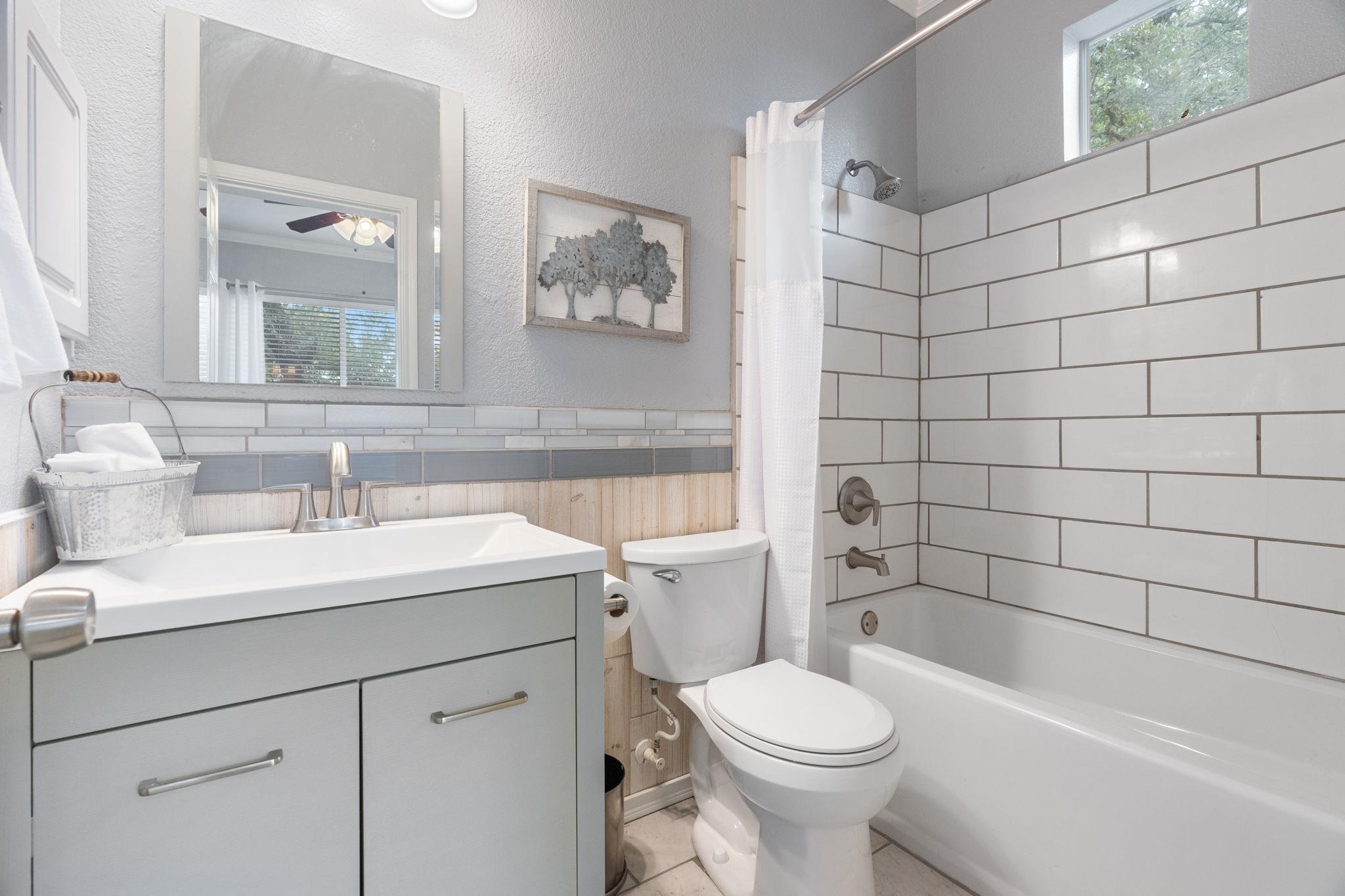 7501 Shadowridge Run #103 Property Photo 26