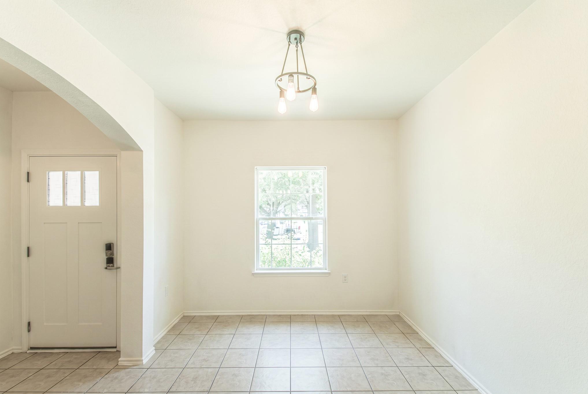 11004 Furrow Hill Dr Property Photo 14