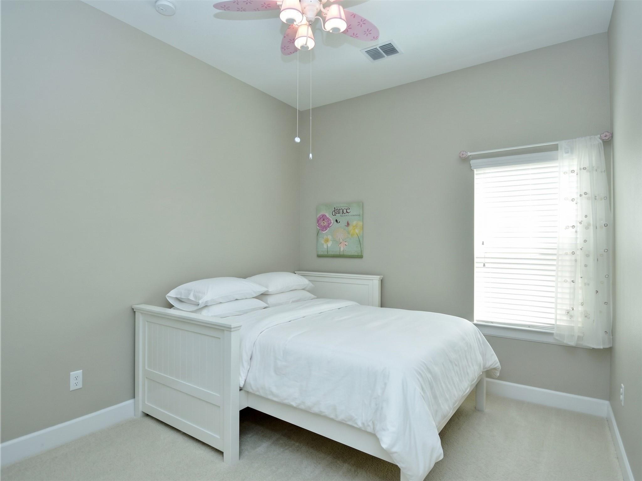 104 Azimuth Dr Property Photo 19