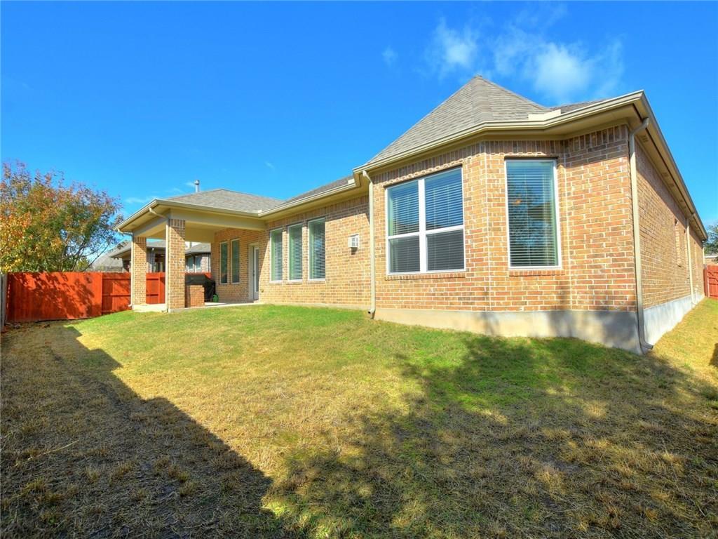 104 Azimuth Dr Property Photo 28