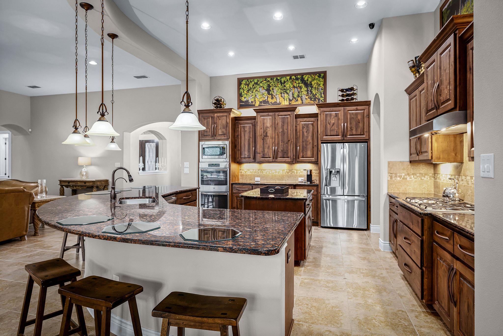 2041 Incrociato Property Photo 8