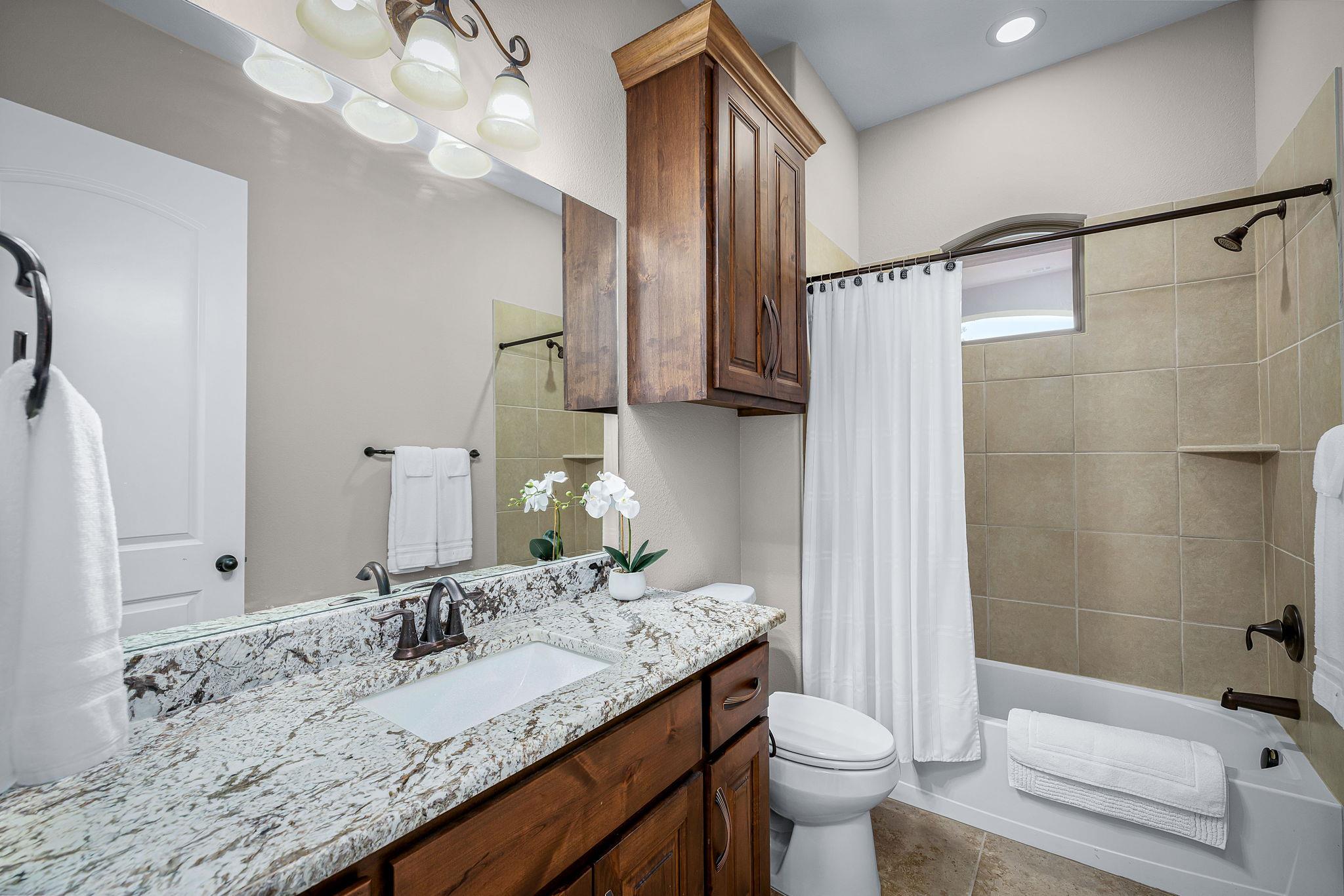 2041 Incrociato Property Photo 22
