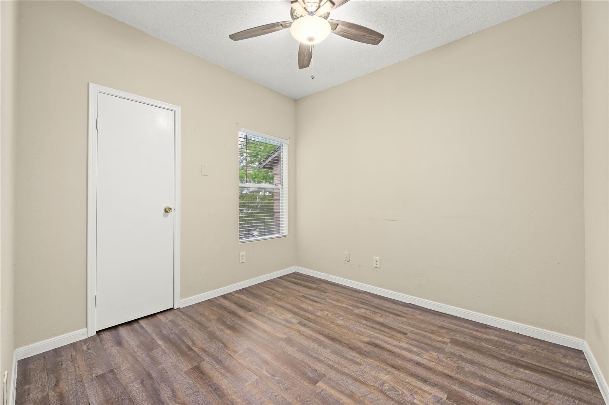 12166 Metric Blvd #246 Property Photo 7
