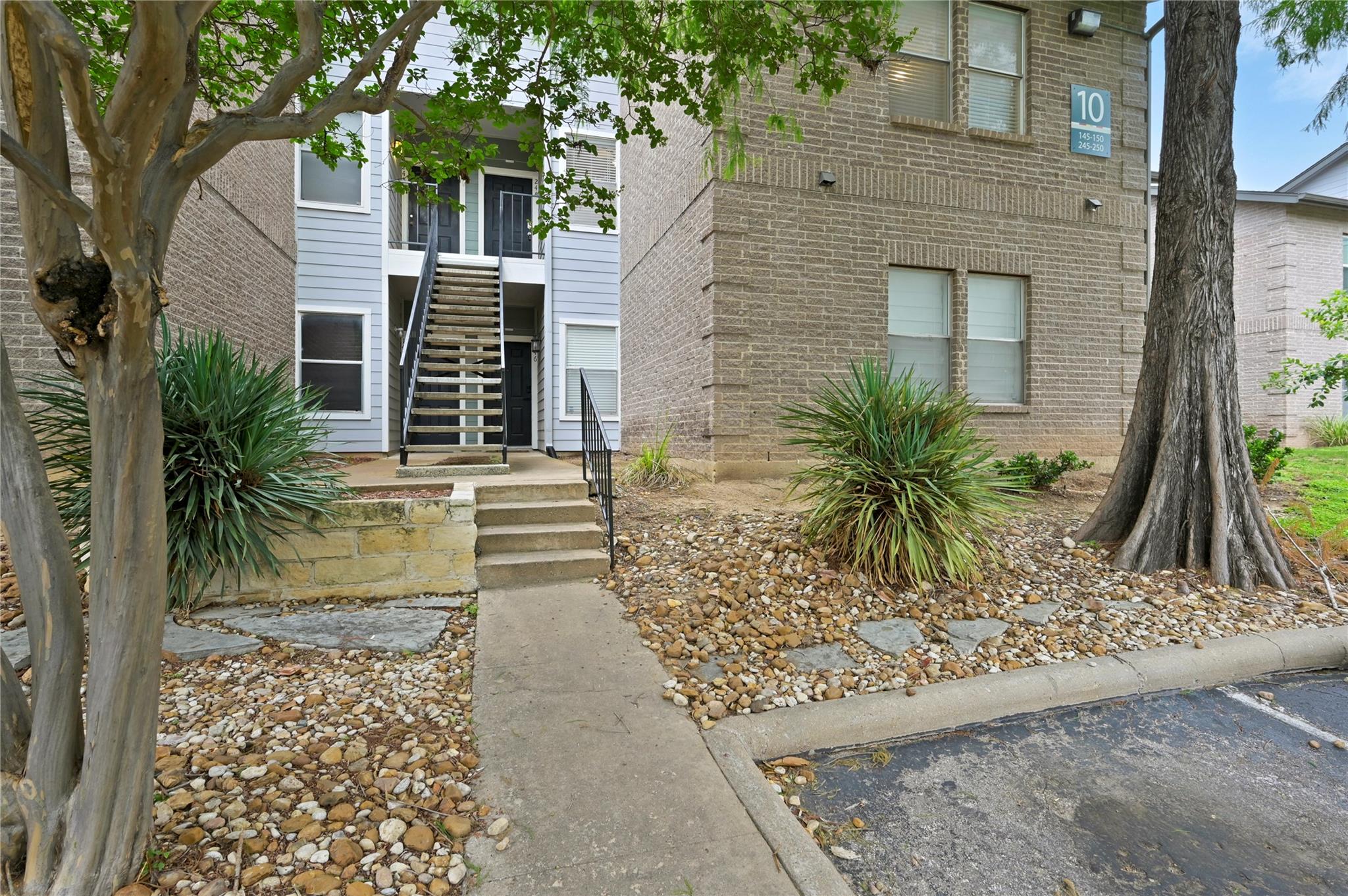 12166 Metric Blvd #246 Property Photo 13