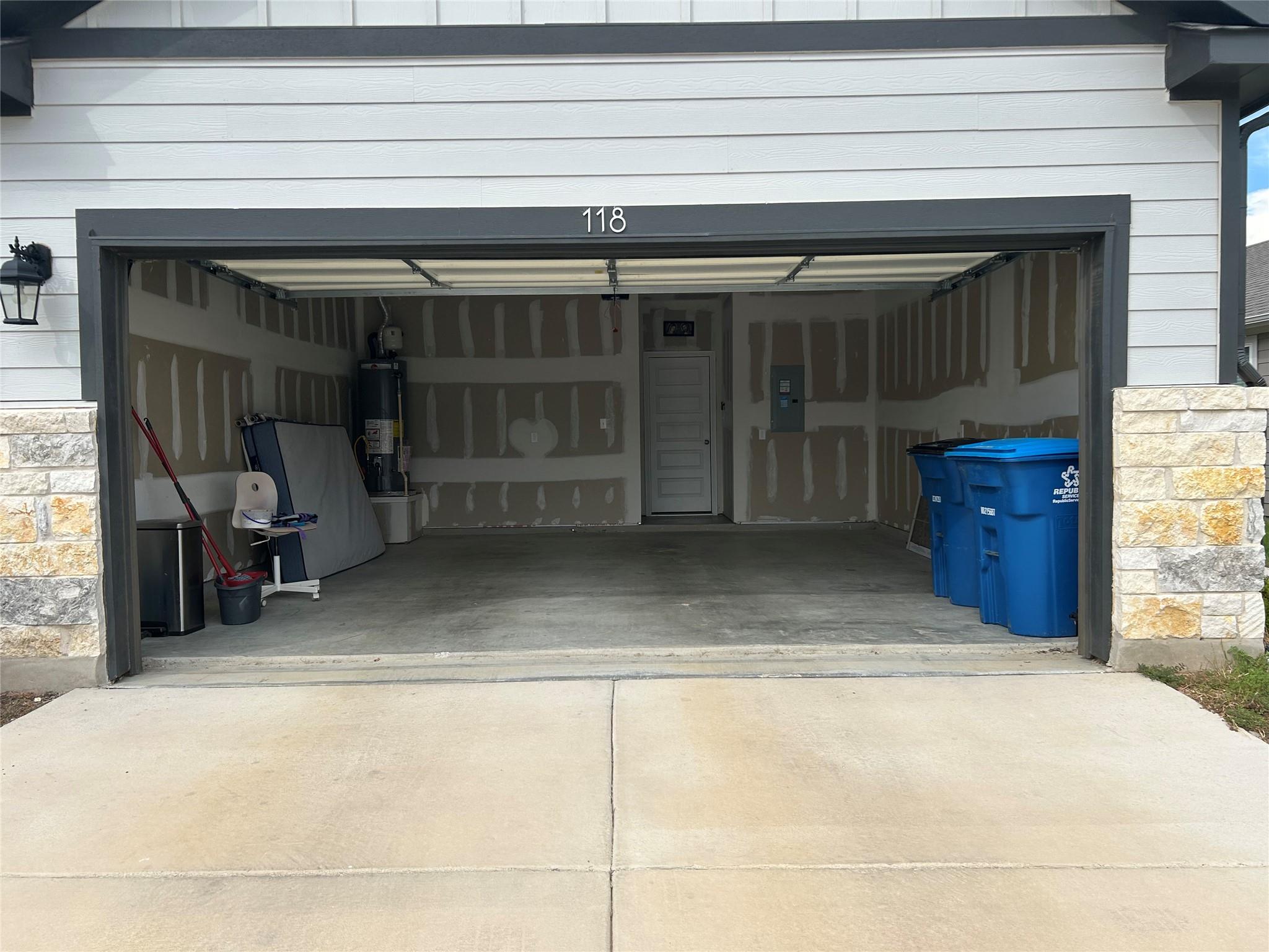 118 Two Bits Ln Property Photo 23