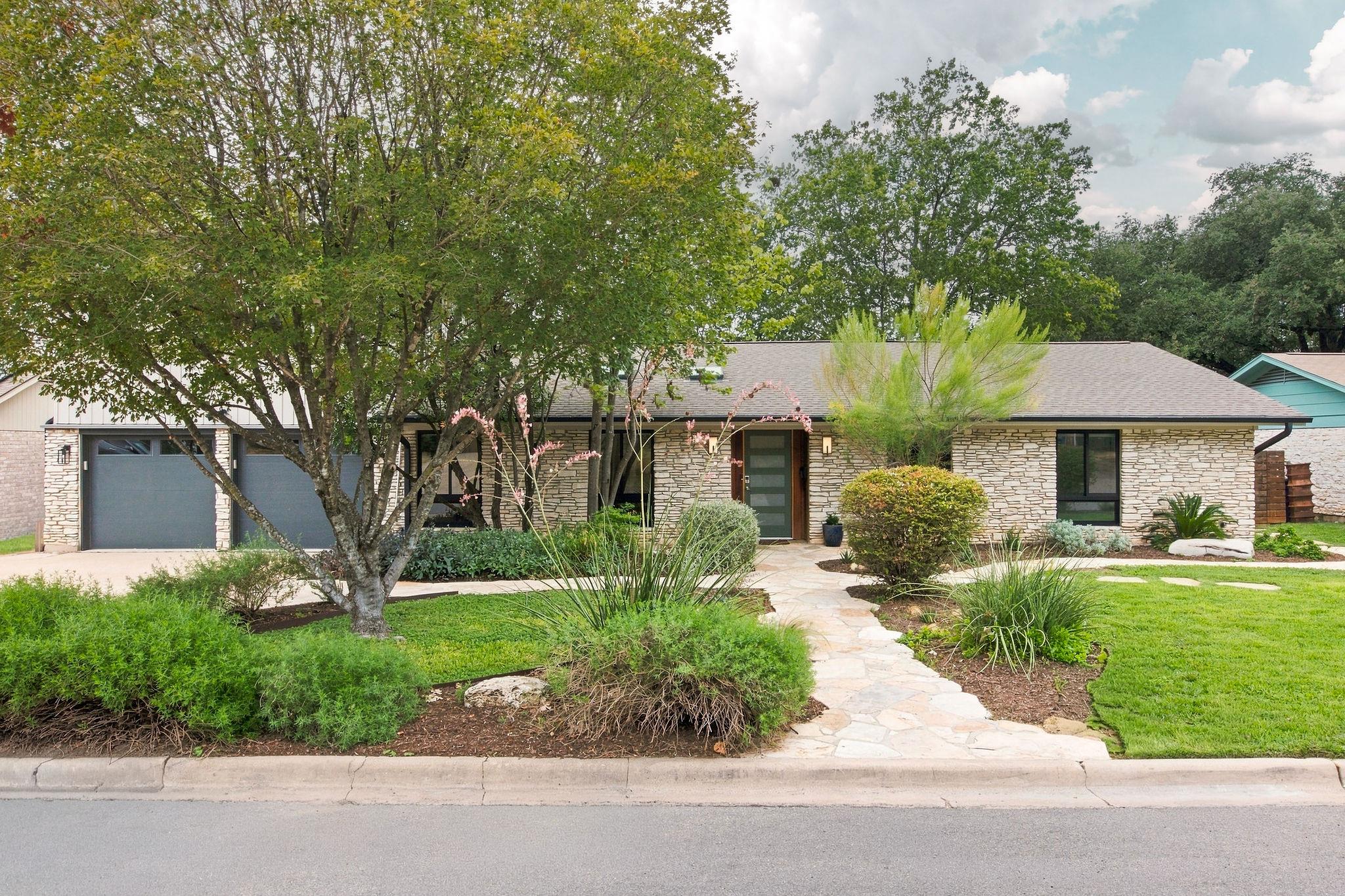 1806 Barton Pkwy Property Photo 1