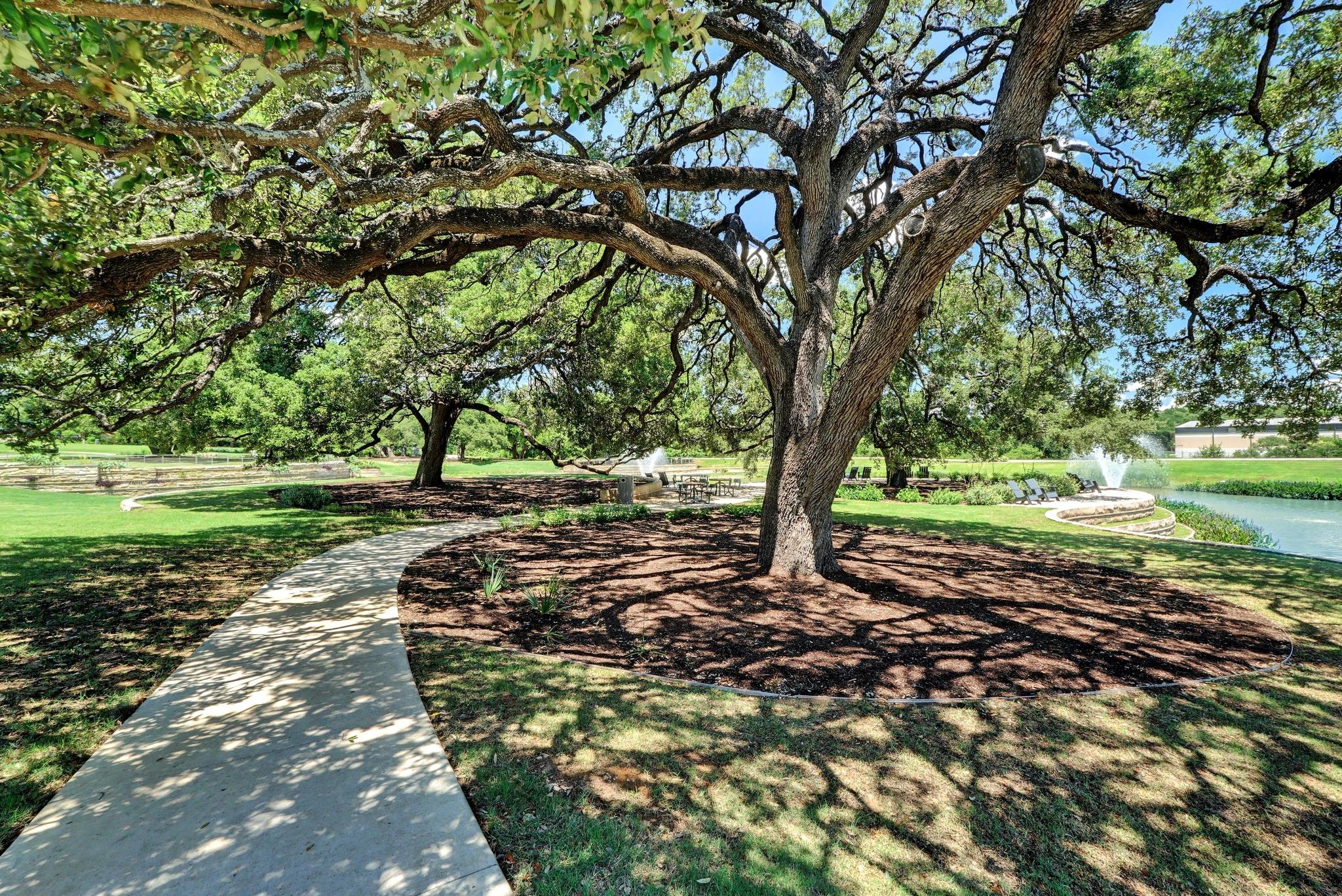 4512 Unity Cir Property Photo 27