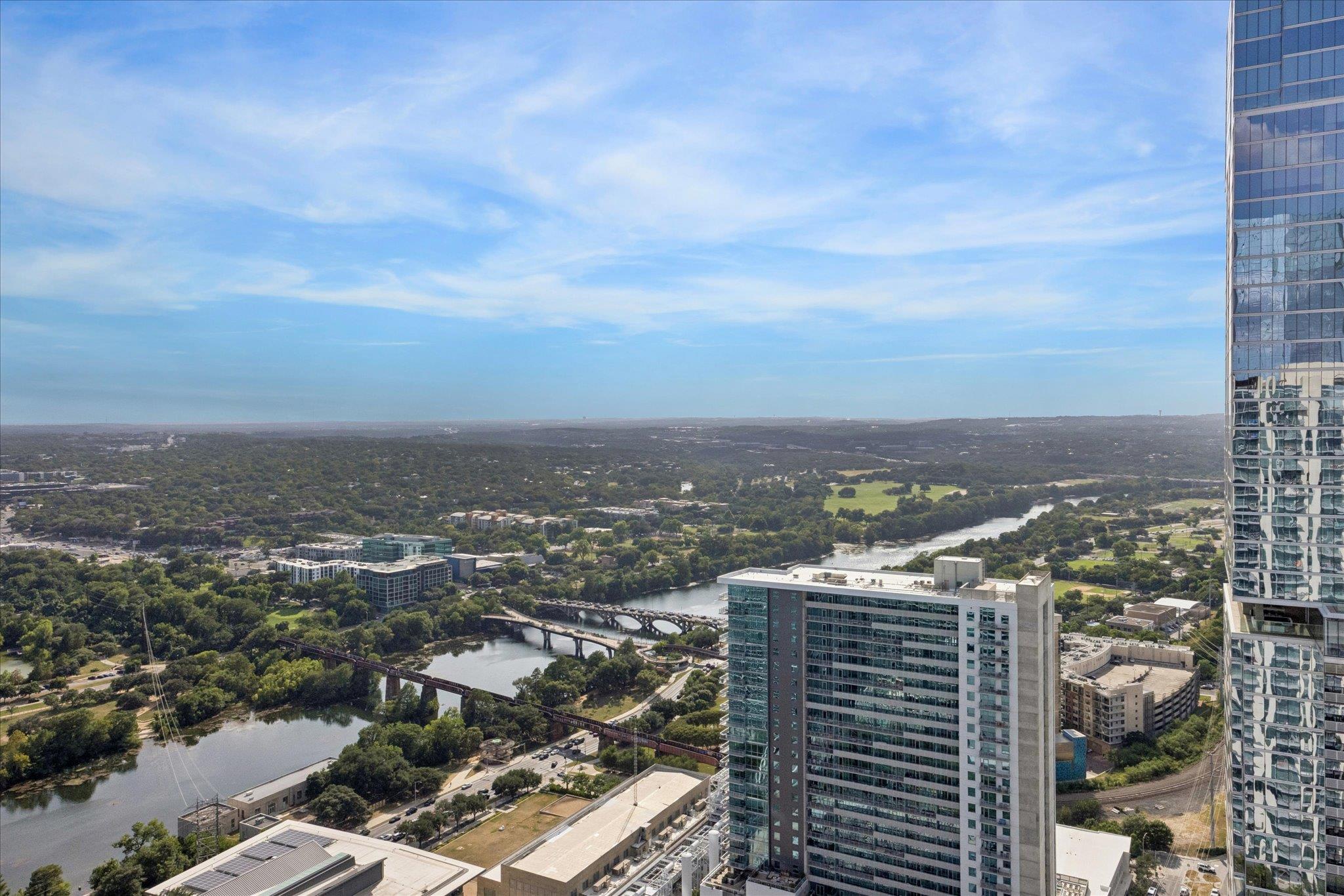 360 Nueces St #4202 Property Photo 2