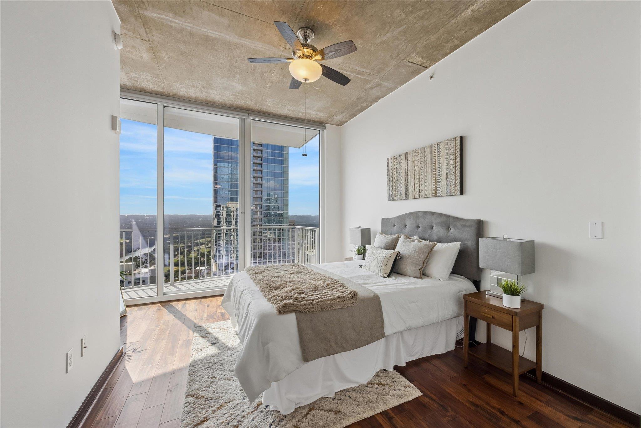 360 Nueces St #4202 Property Photo 15