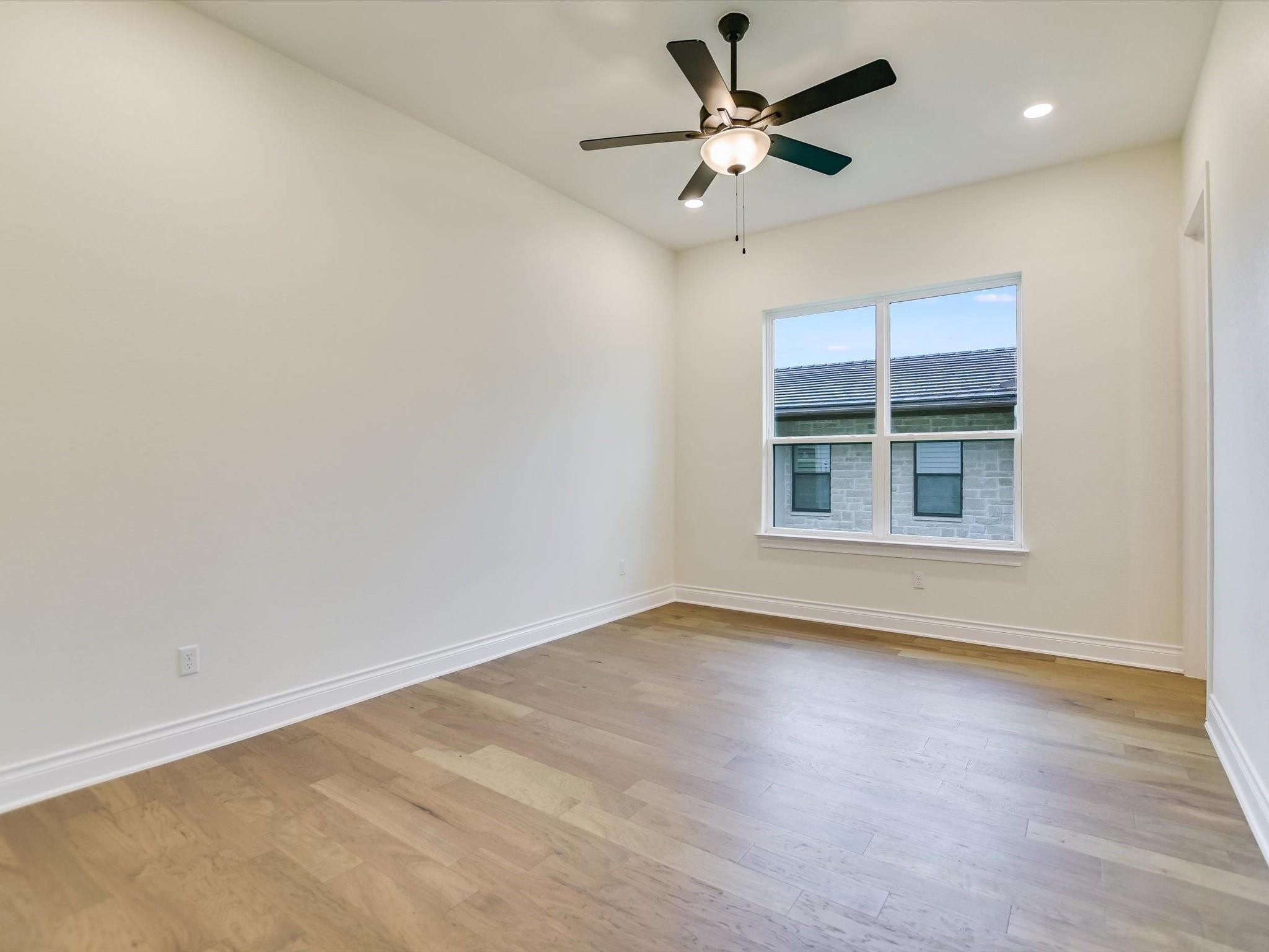 424 Mayapple Property Photo 14