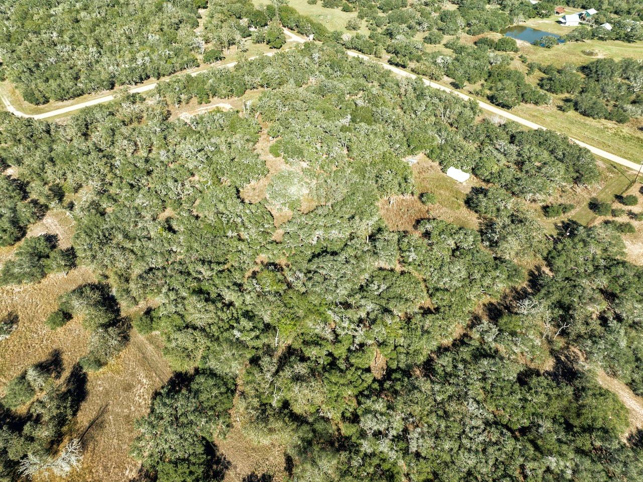 143 Private Rd 1065 Property Photo 2