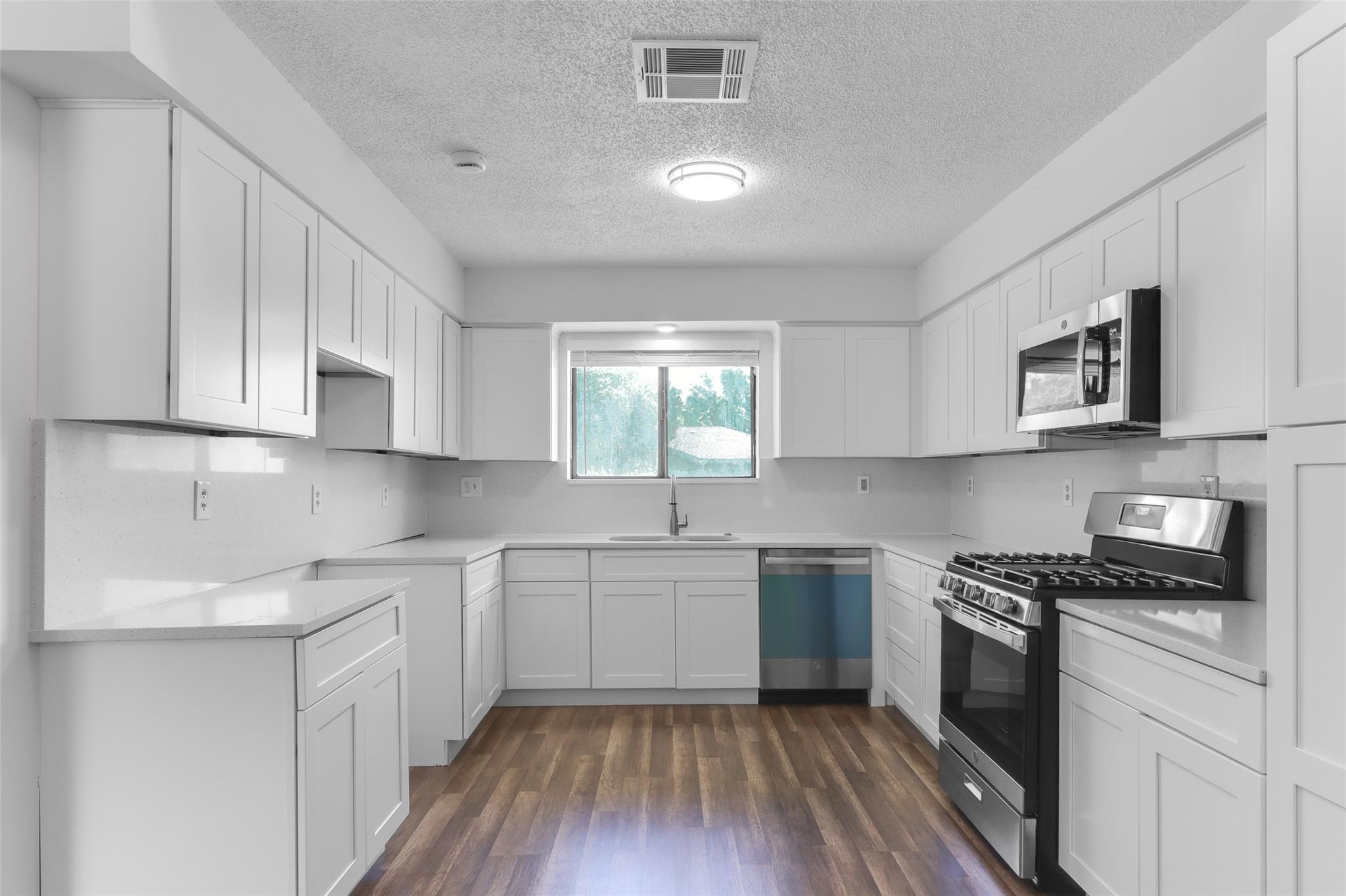 2509 Sumac Ln Property Photo 5