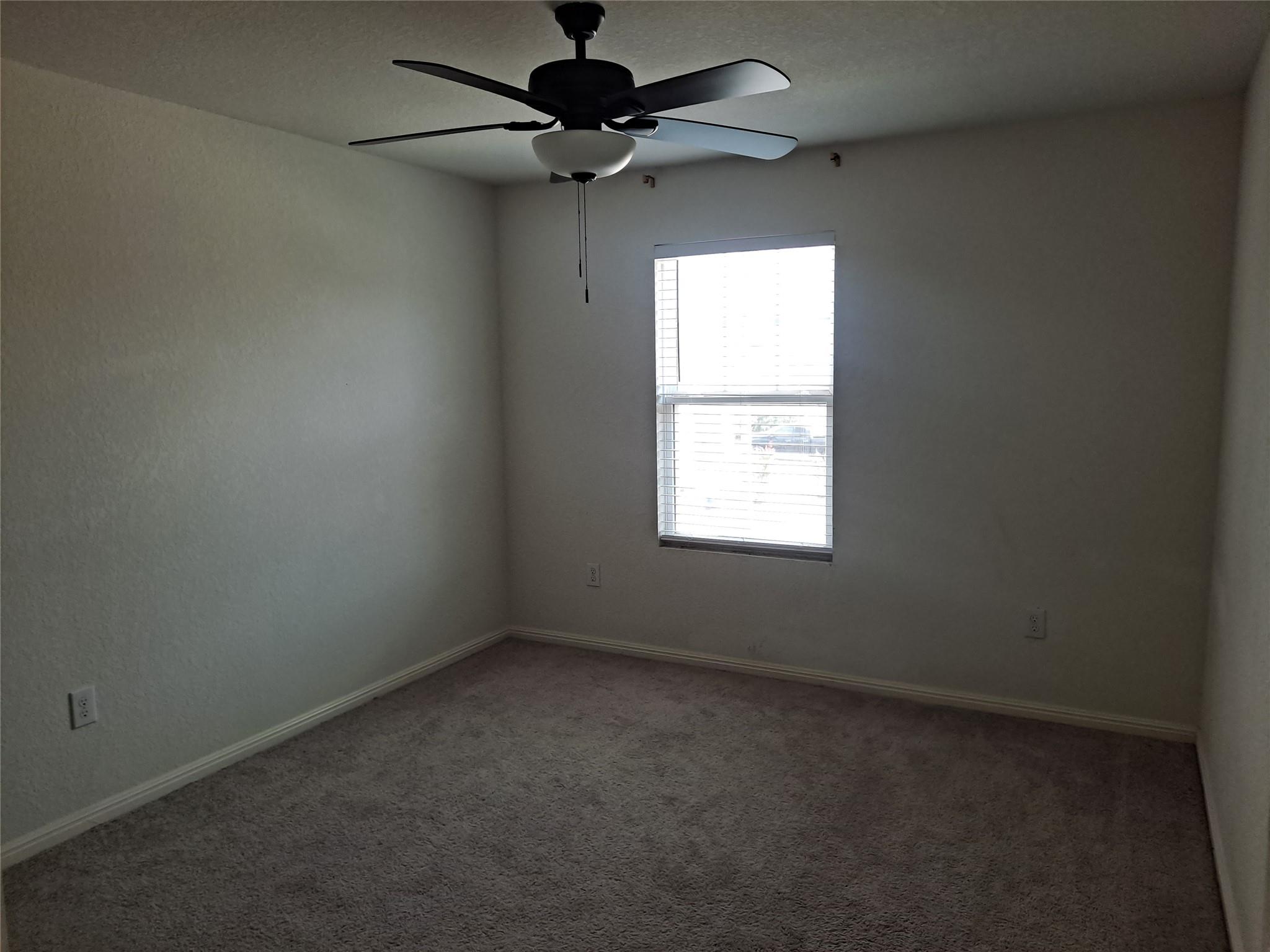 225 Rainey Dr Property Photo 12