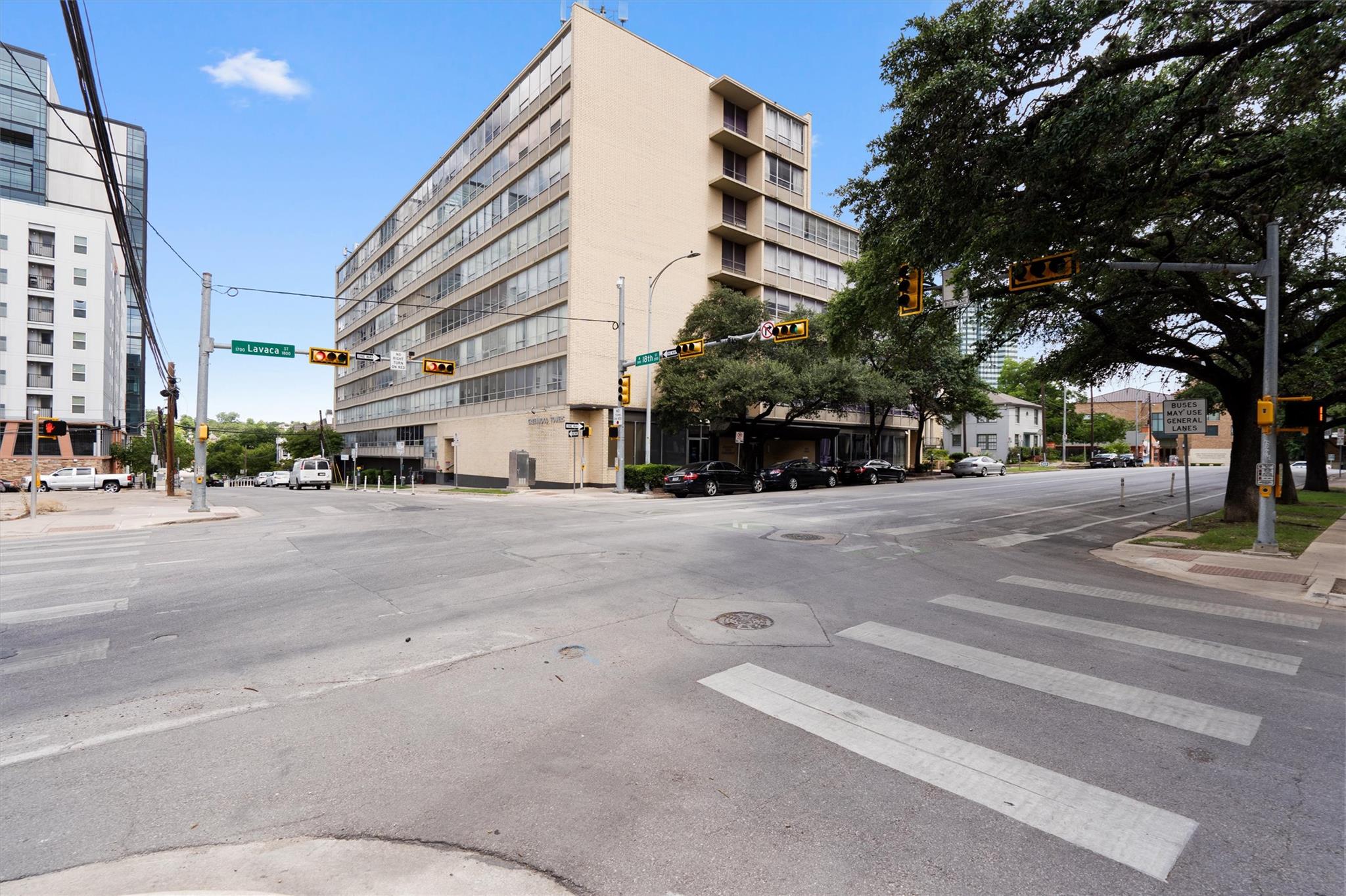 1800 Lavaca St #a108 Property Photo 4