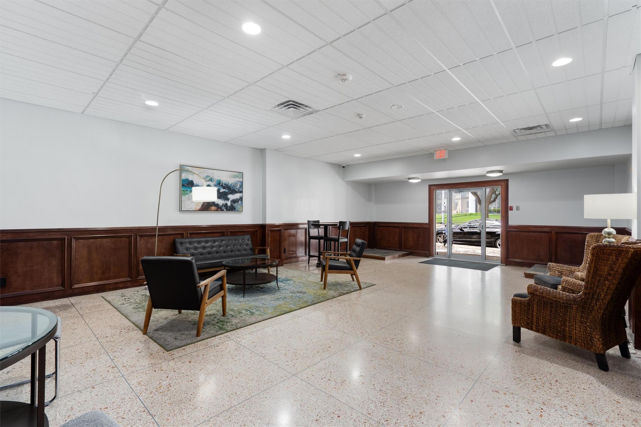 1800 Lavaca St #a108 Property Photo 24