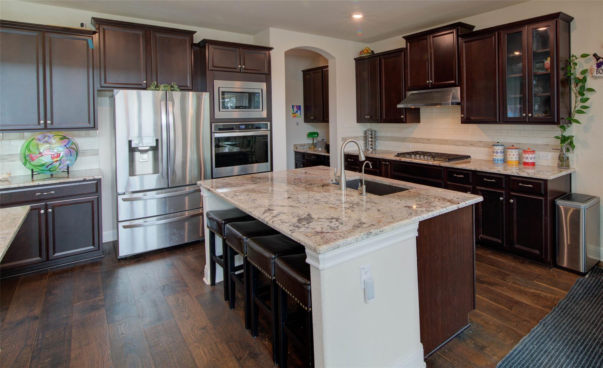 15621 Cabrillo Way Property Photo 6