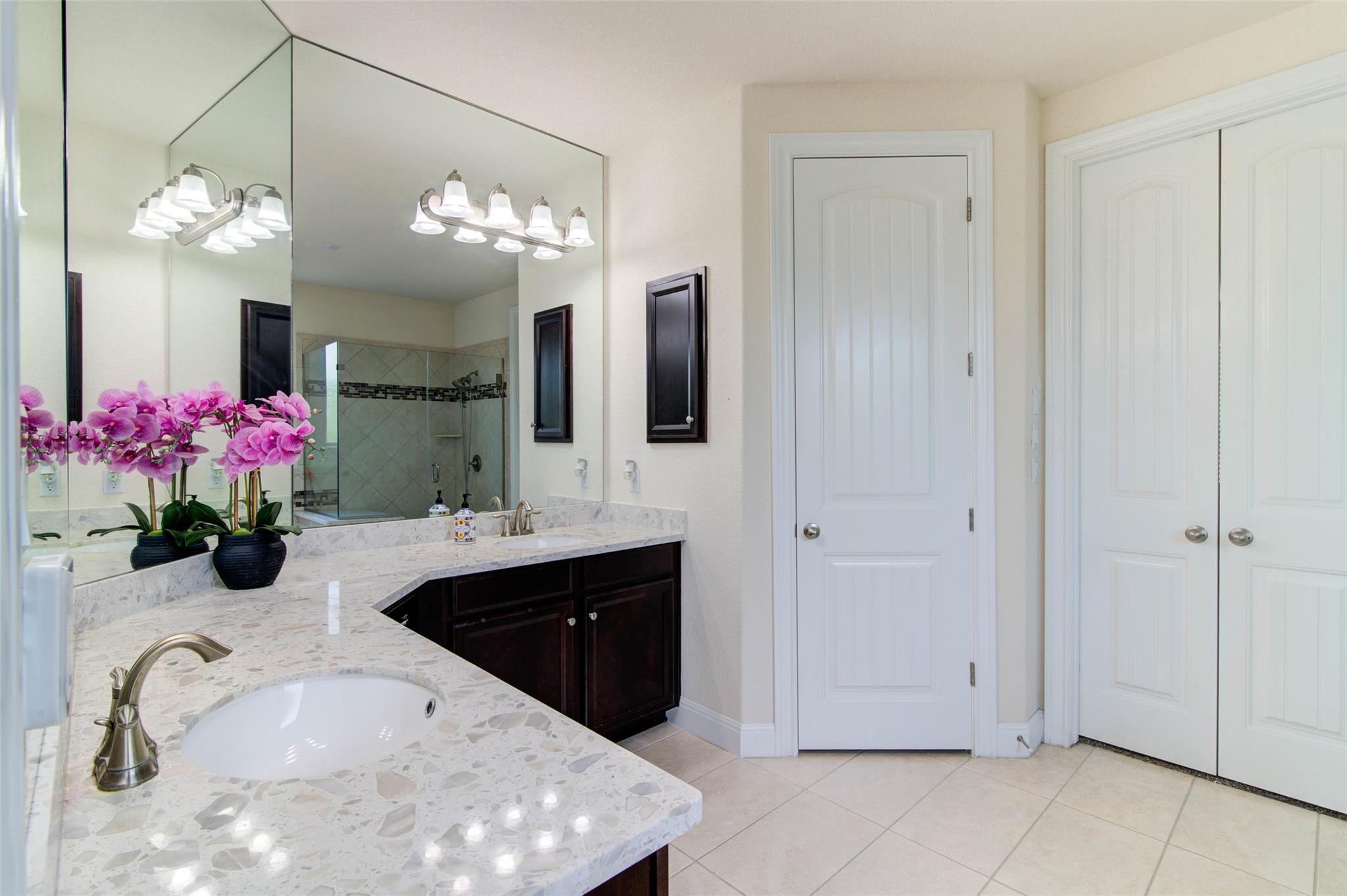 15621 Cabrillo Way Property Photo 12
