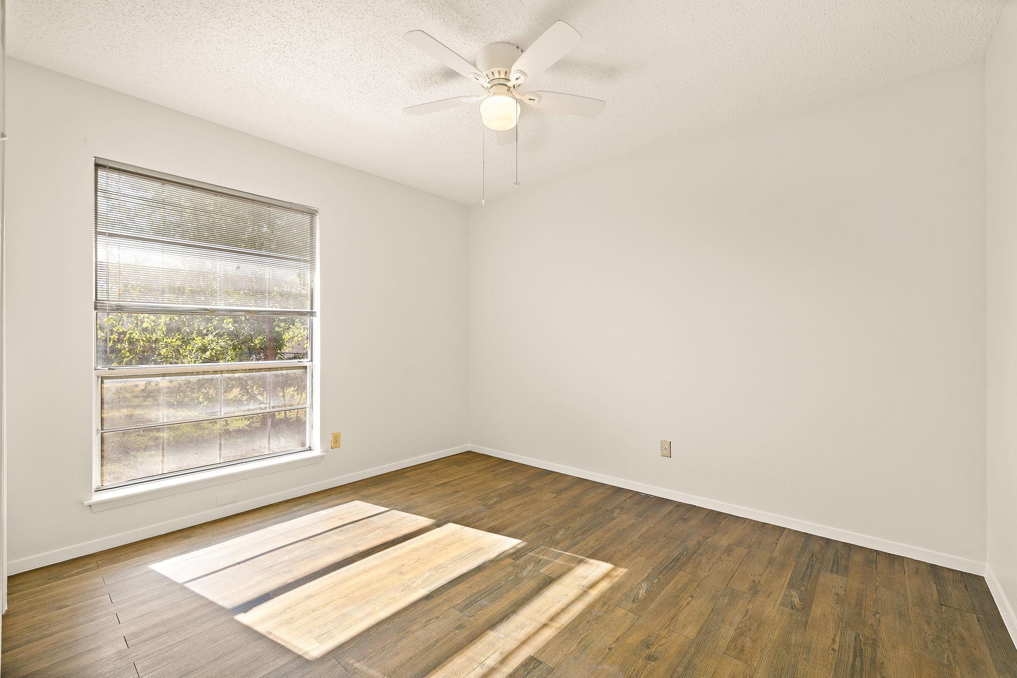2402 Cottonwood Dr Property Photo 16