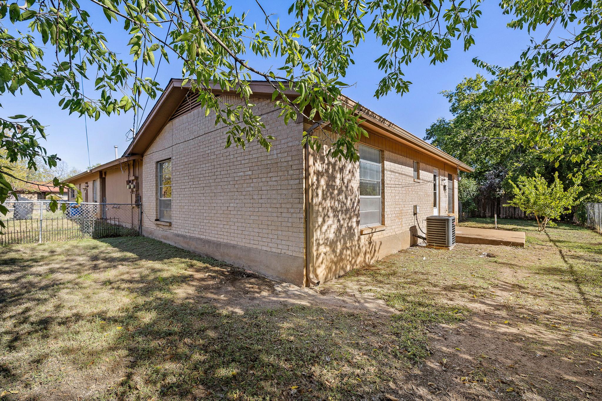2402 Cottonwood Dr Property Photo 18