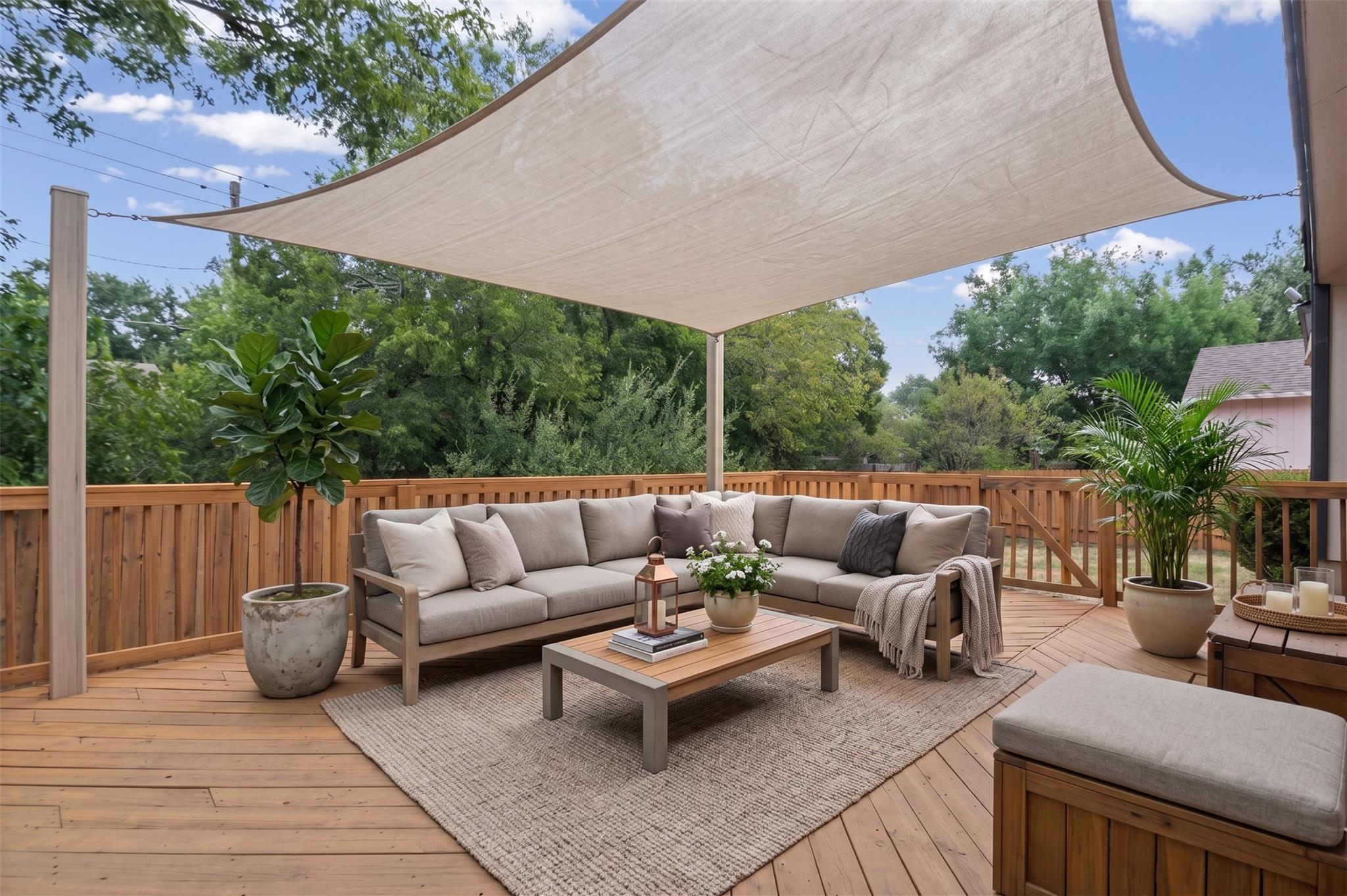 13201 Briar Hollow Dr Property Photo 23