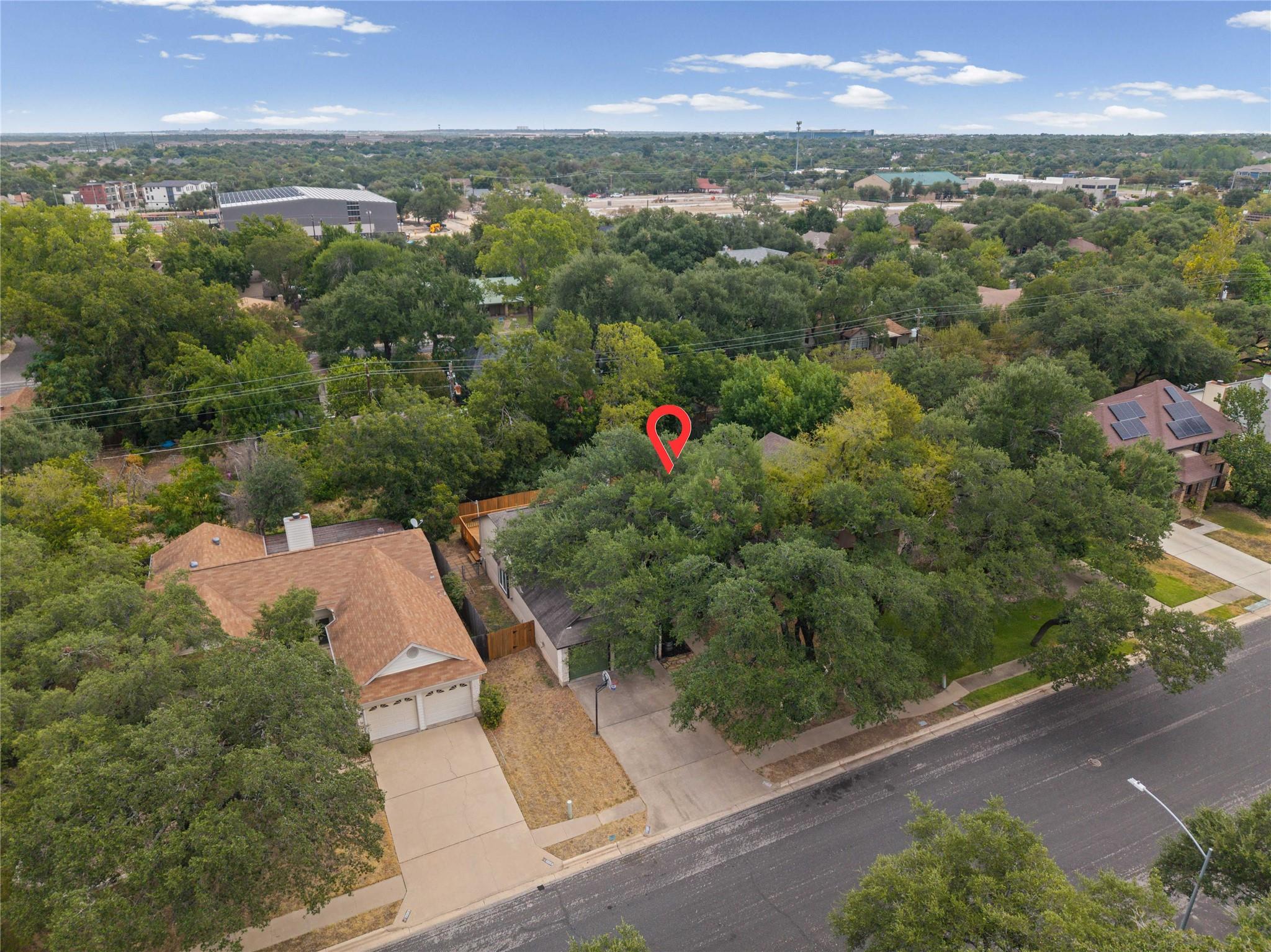 13201 Briar Hollow Dr Property Photo 26