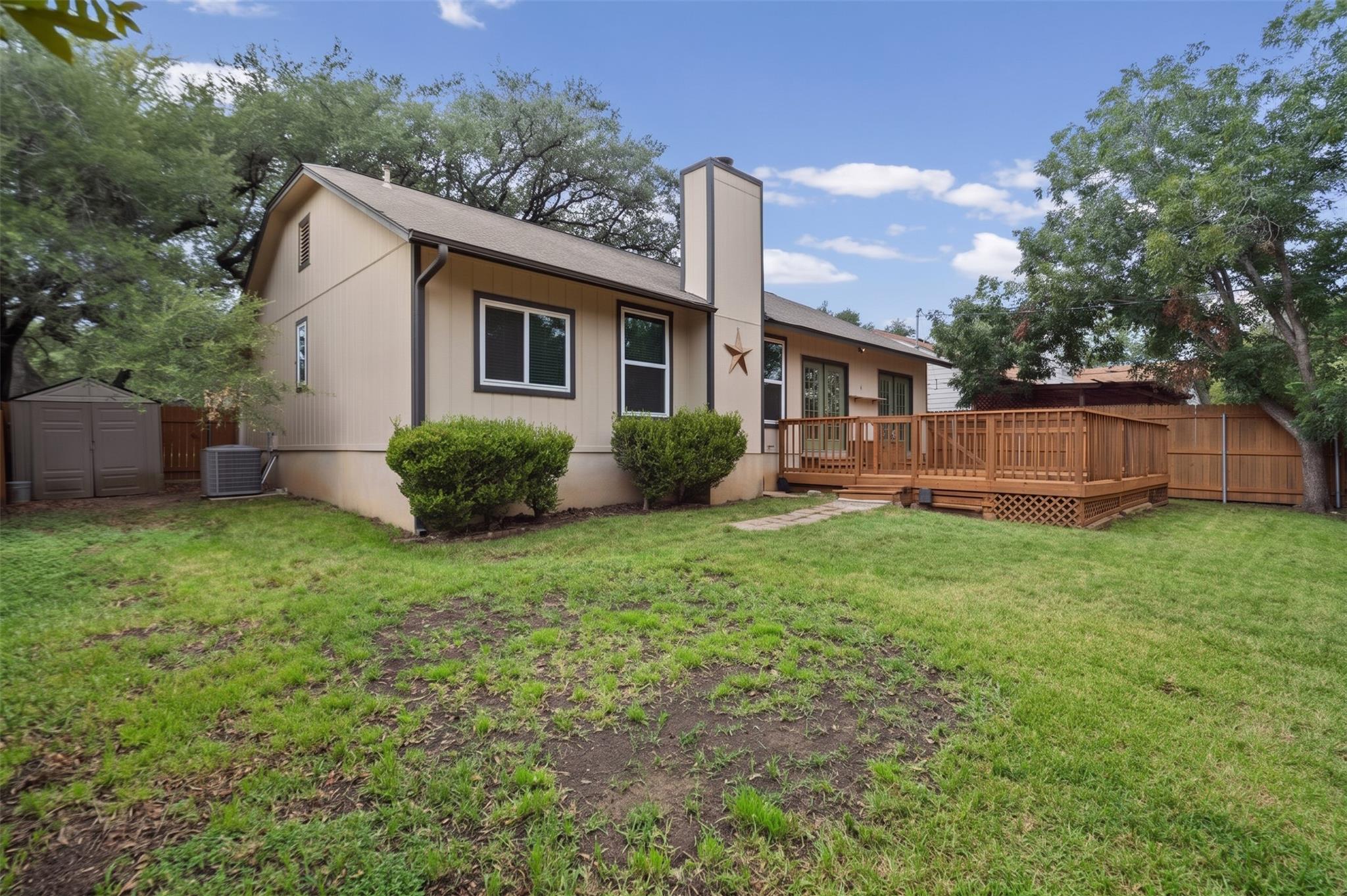 13201 Briar Hollow Dr Property Photo 27