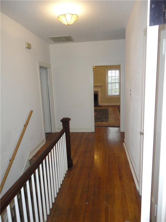 311 Moore Blvd #b Property Photo 7