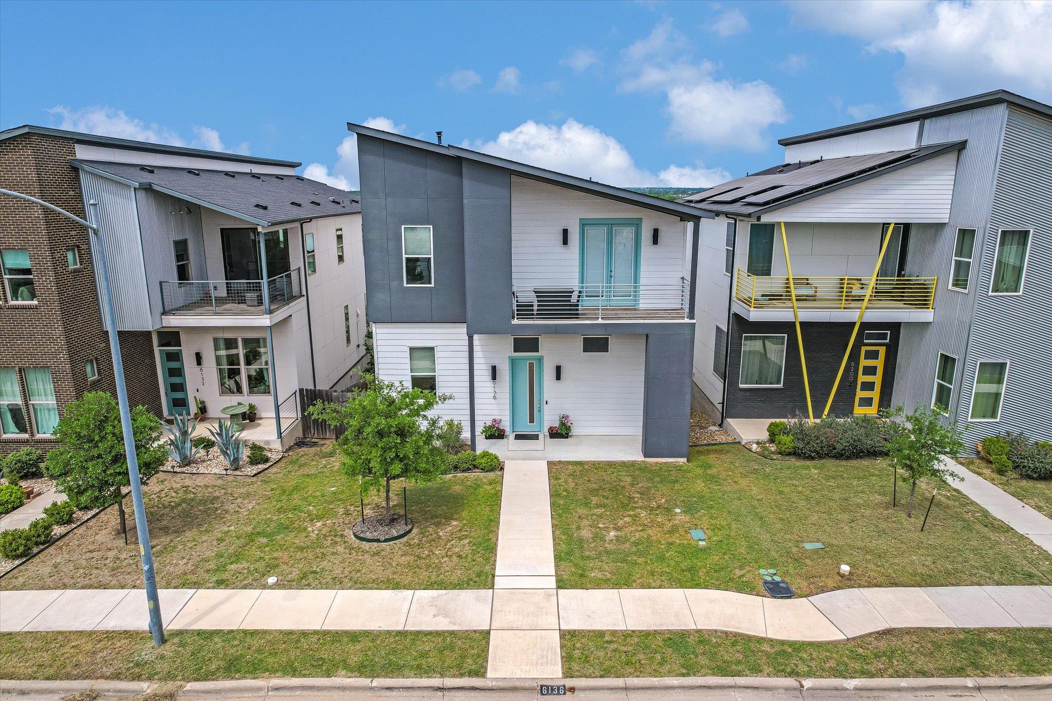 6136 Florencia Ln Property Photo 1