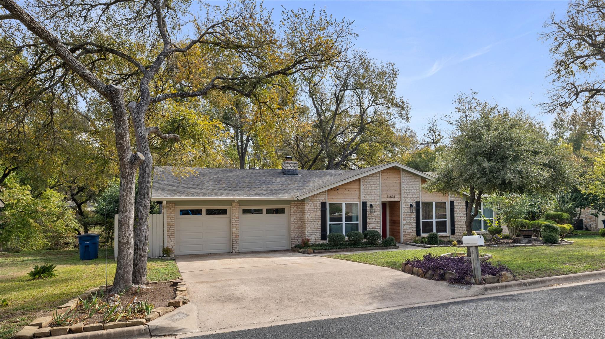 11603 Eubank Dr Property Photo 24