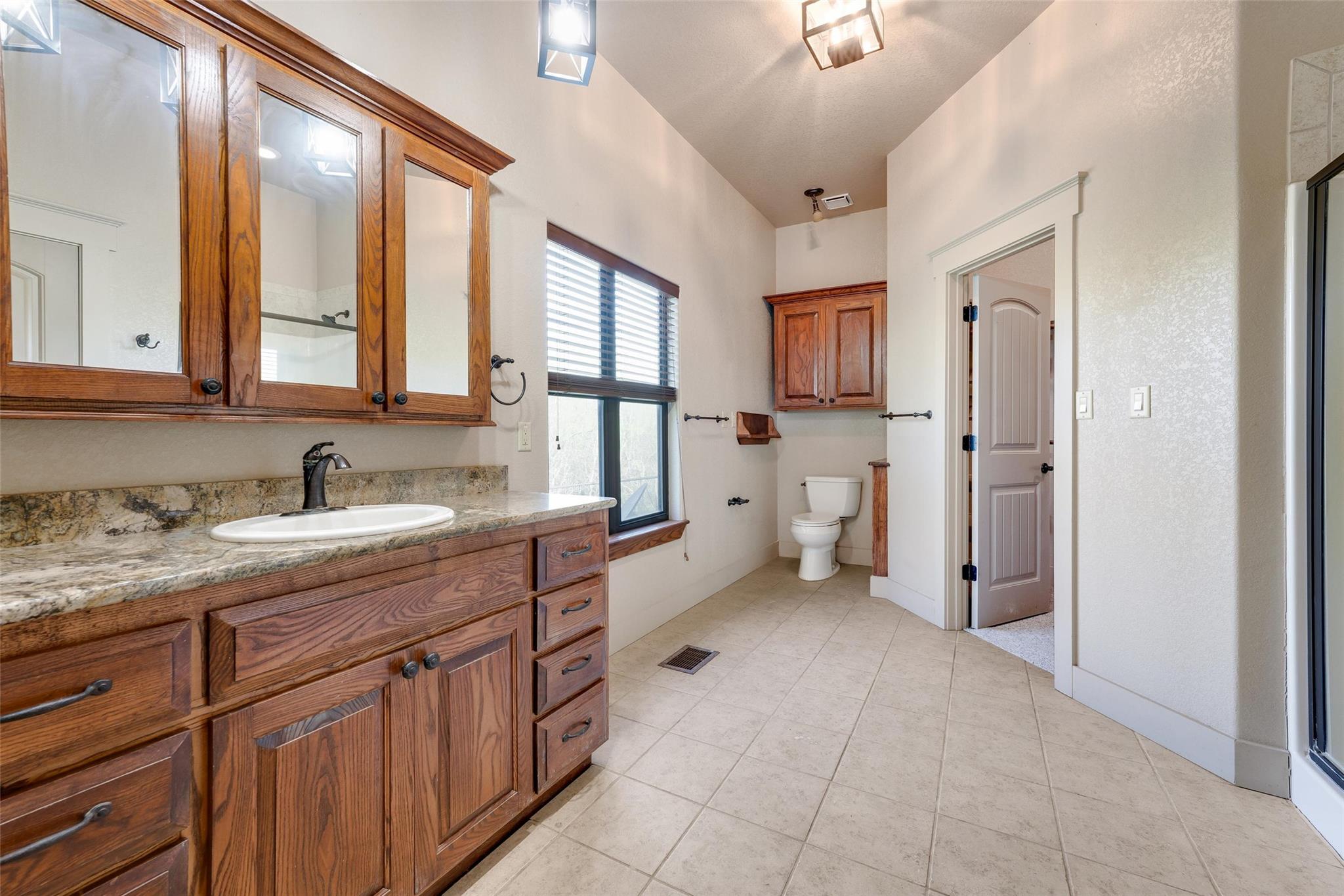11425 E Us-90 Property Photo 33