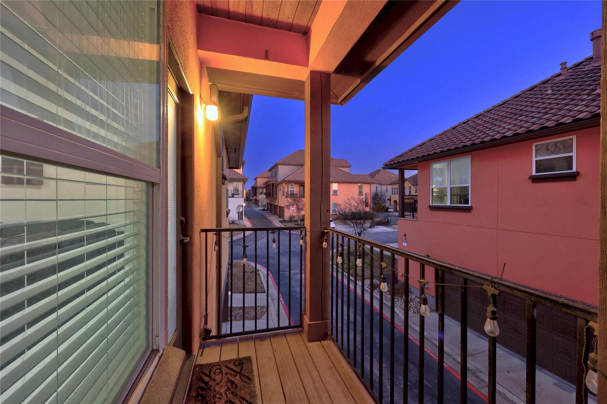 11905 Terraza Cir Th43 Property Photo 27