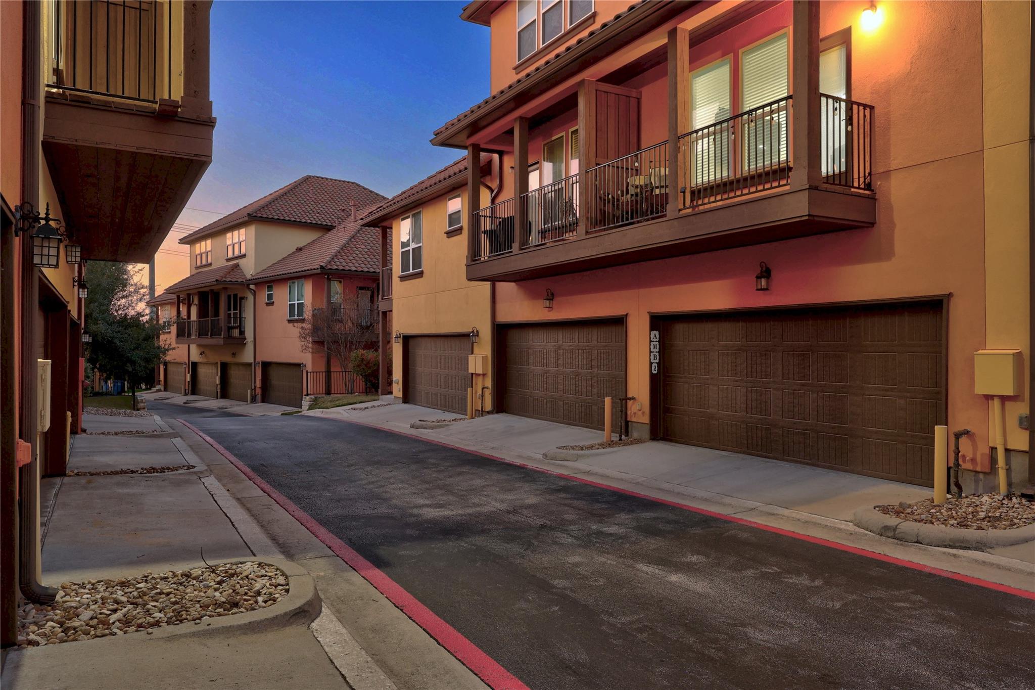 11905 Terraza Cir Th43 Property Photo 28