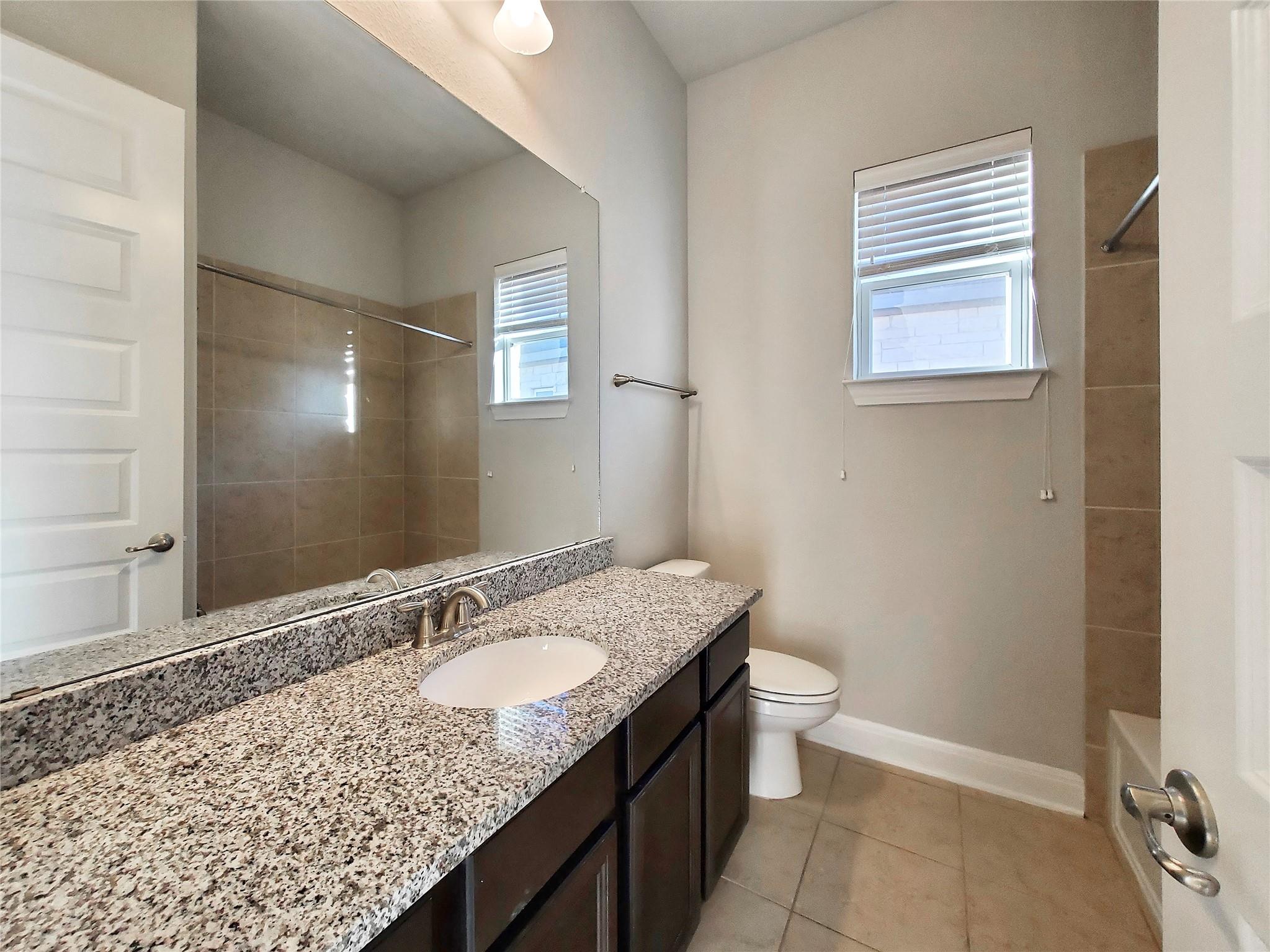 3750 E Palm Valley Blvd #73 Property Photo 5