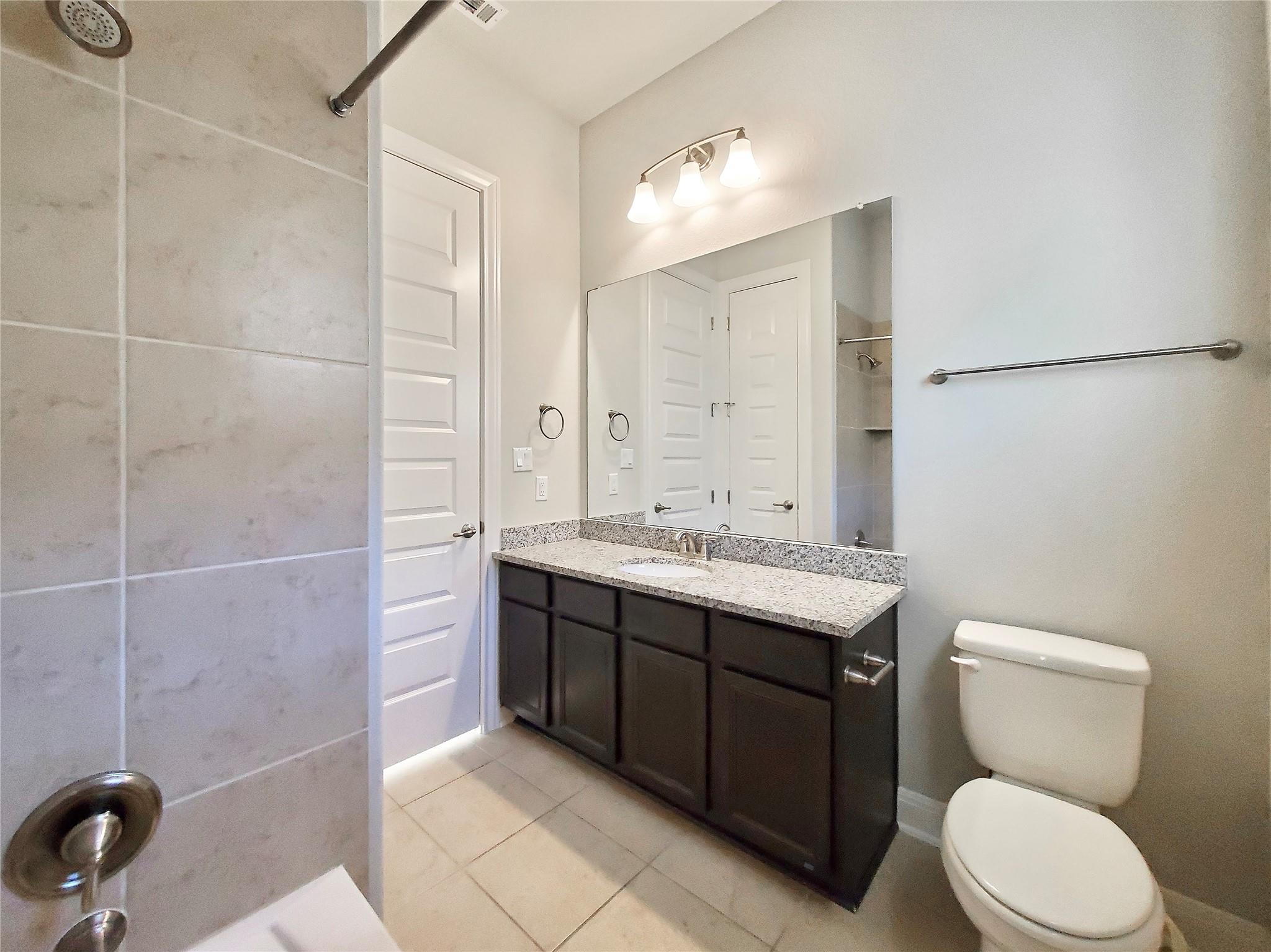 3750 E Palm Valley Blvd #73 Property Photo 6
