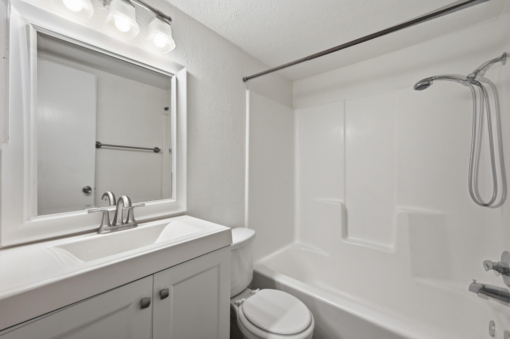 2500 Burleson Rd #402 Property Photo 16