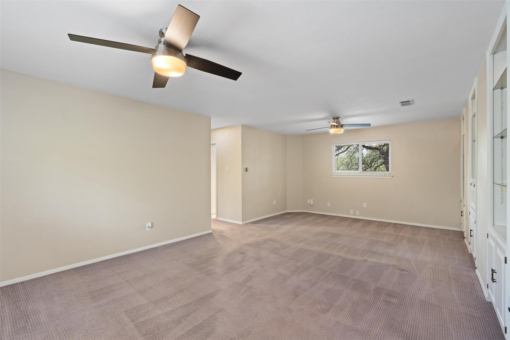 4111 Everest Ln Property Photo 15