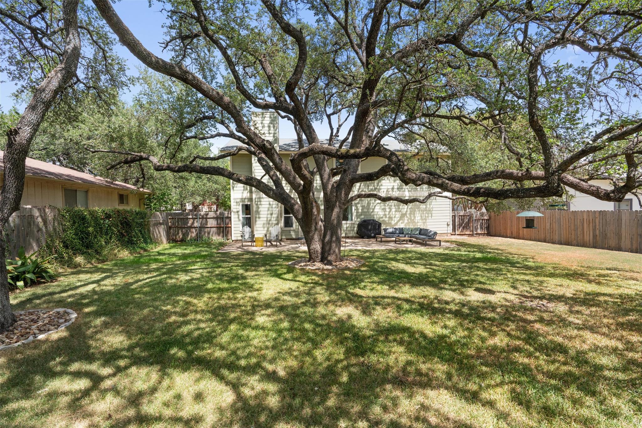 4111 Everest Ln Property Photo 28