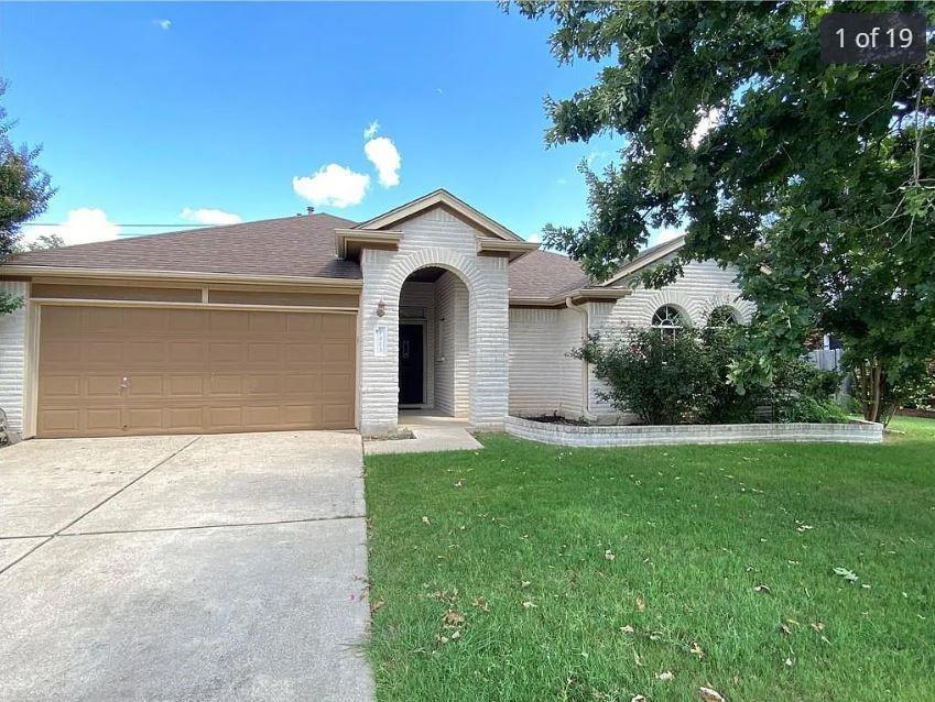 1413 Haley Gray Dr Property Photo 1