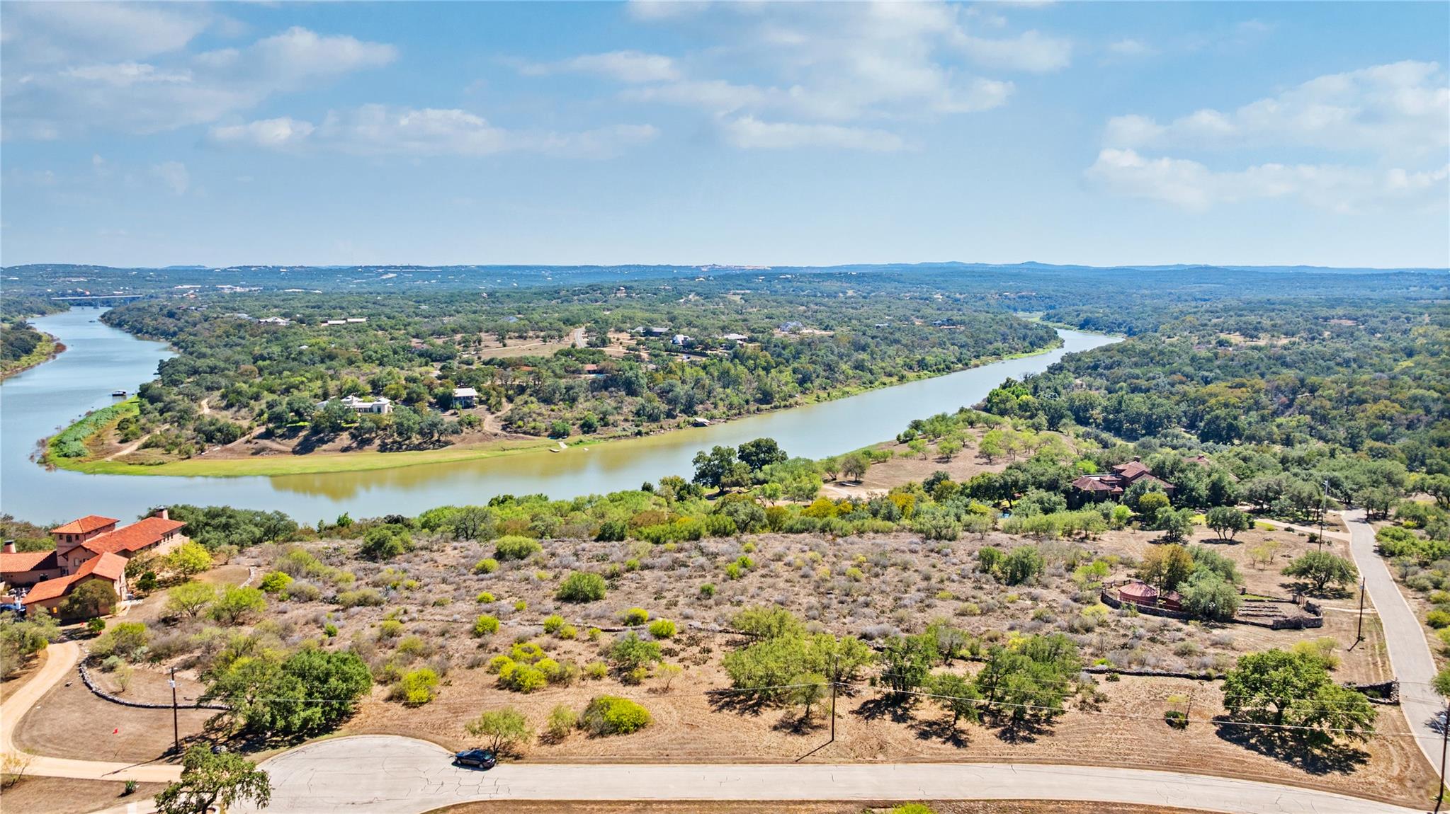 7432438 Property Photo 1