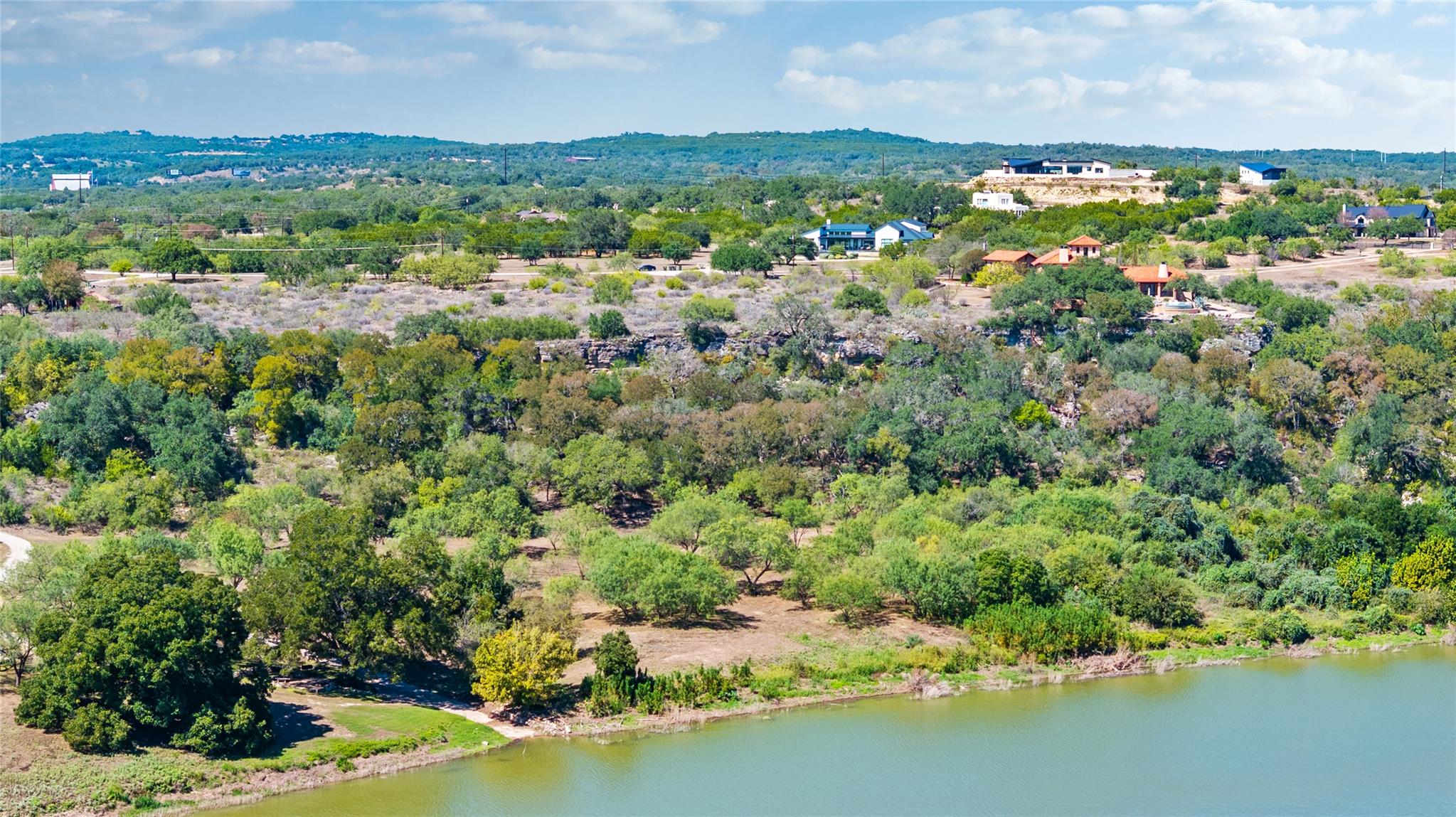 7432438 Property Photo 13