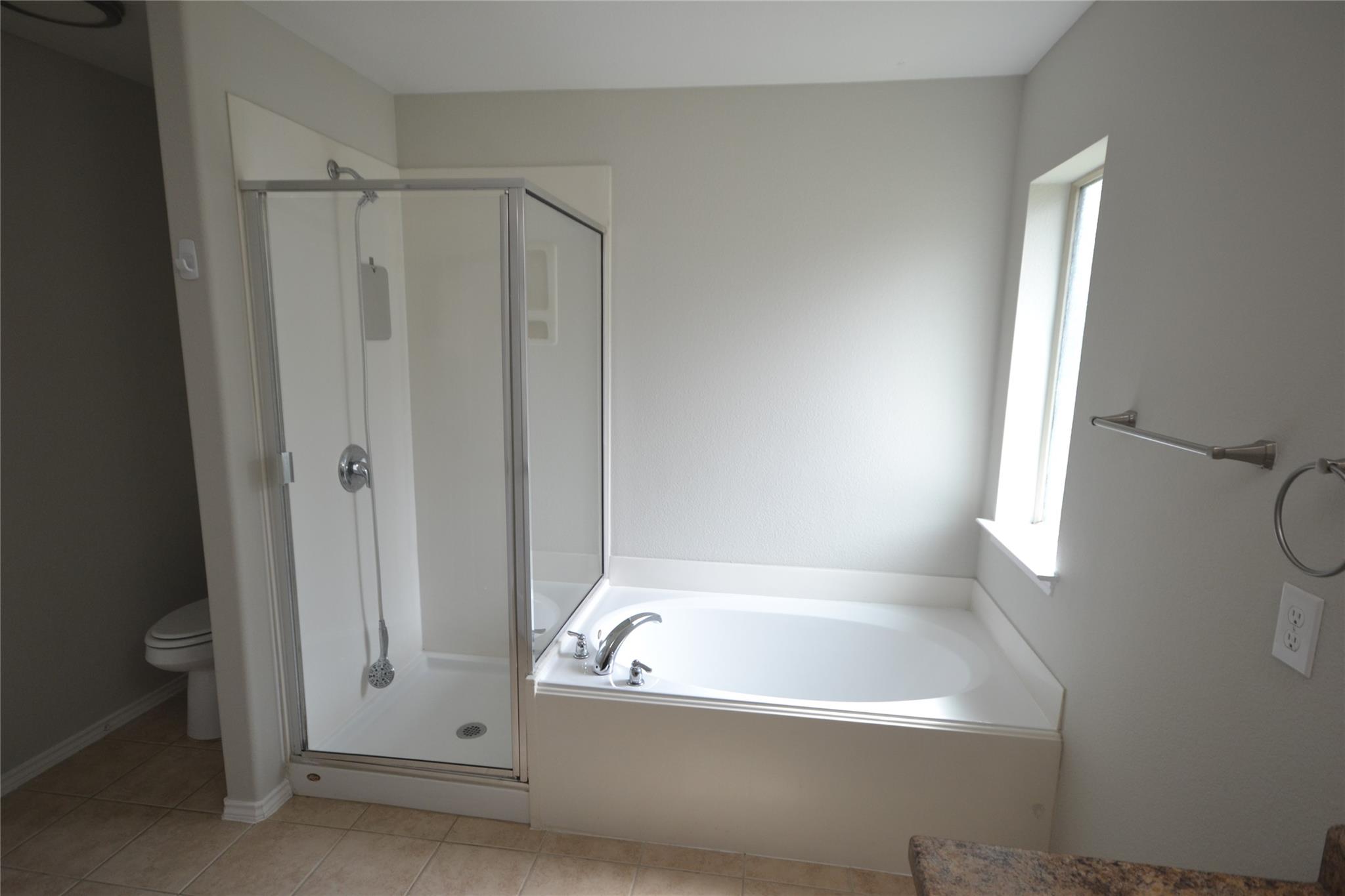 228 Falcon Ln Property Photo 10