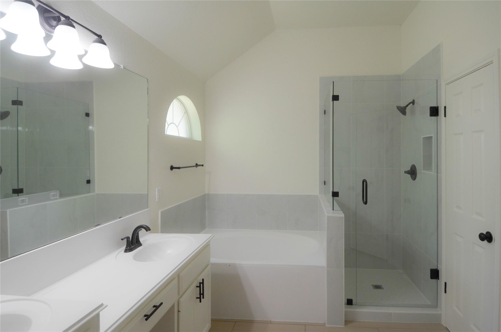 506 Pleasant Valley Dr Property Photo 15