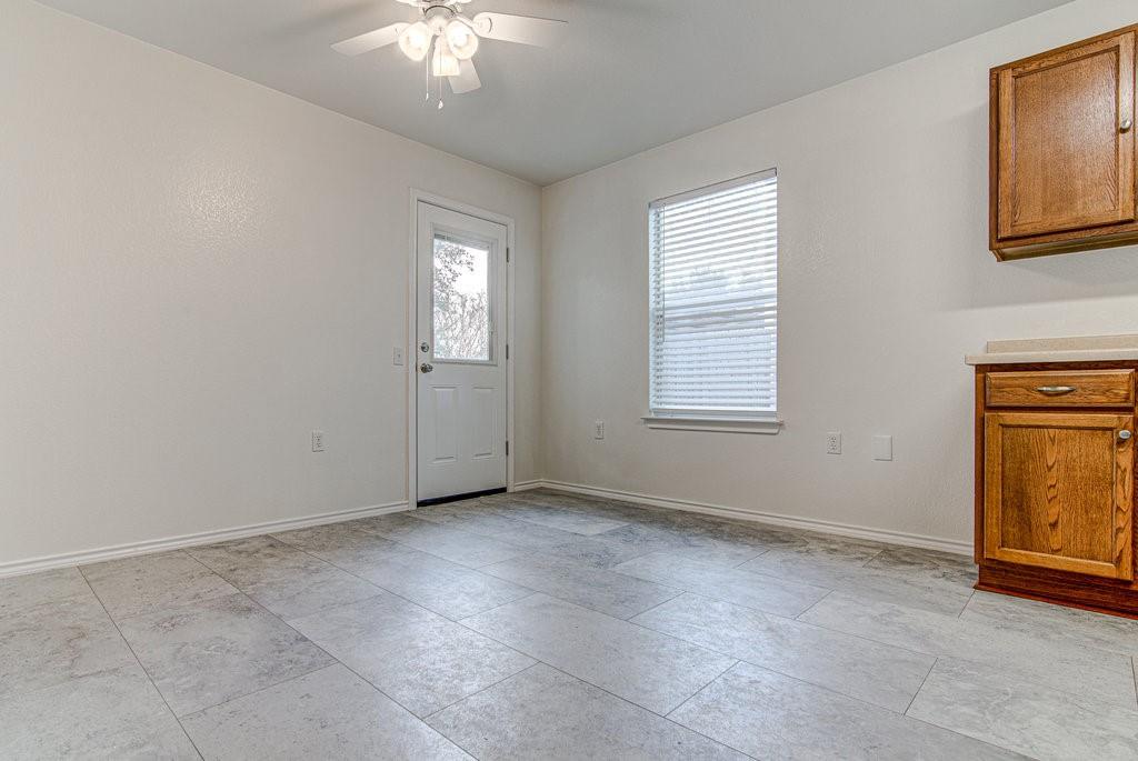 7505 Aspen Brook Dr Property Photo 7