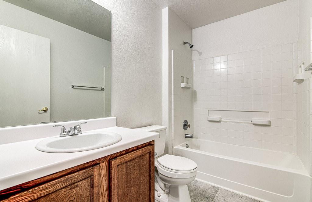 7505 Aspen Brook Dr Property Photo 10