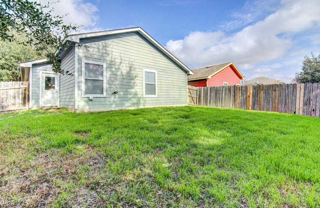 7505 Aspen Brook Dr Property Photo 17