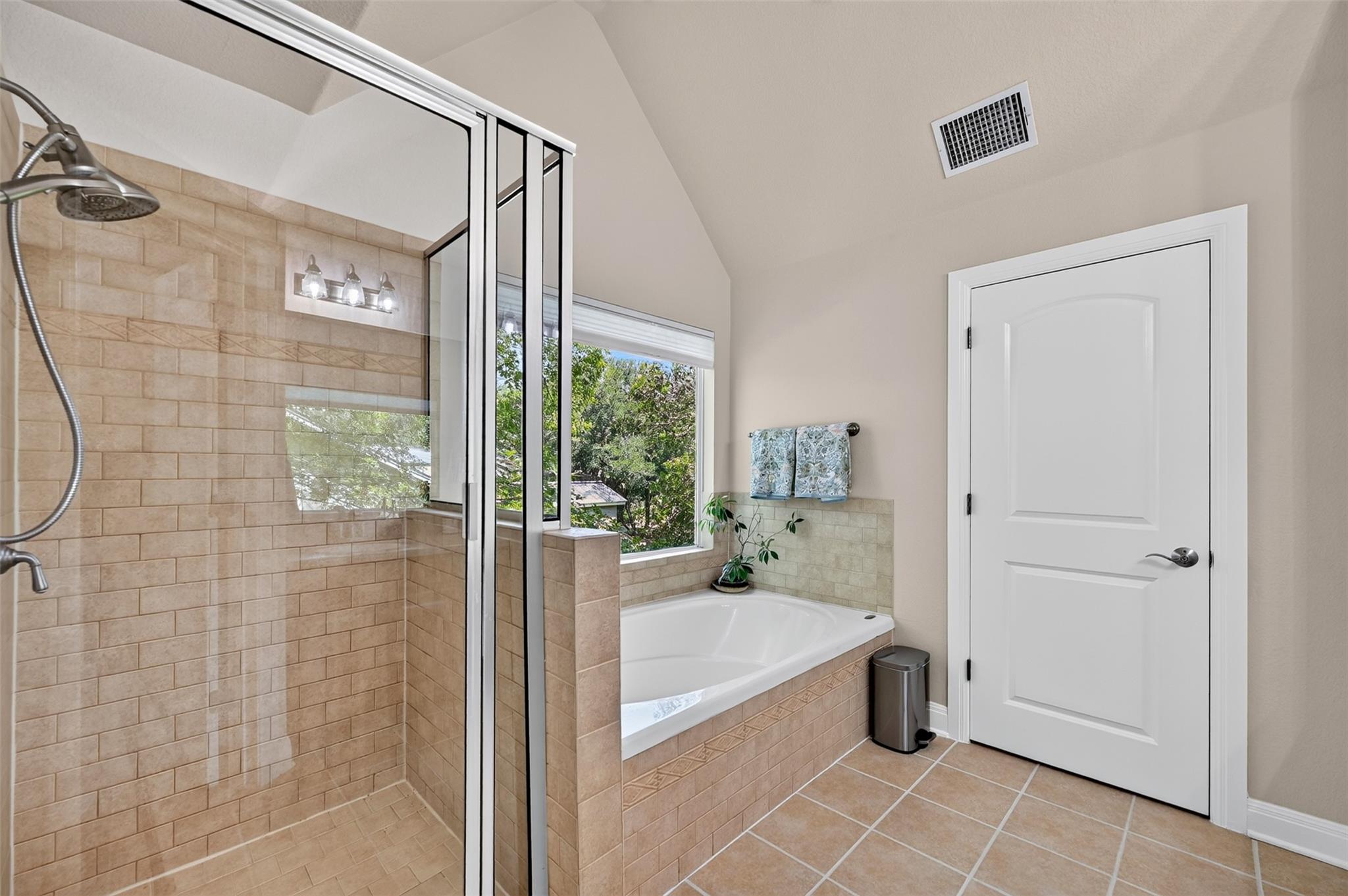 3113 Chisholm Trl Property Photo 22