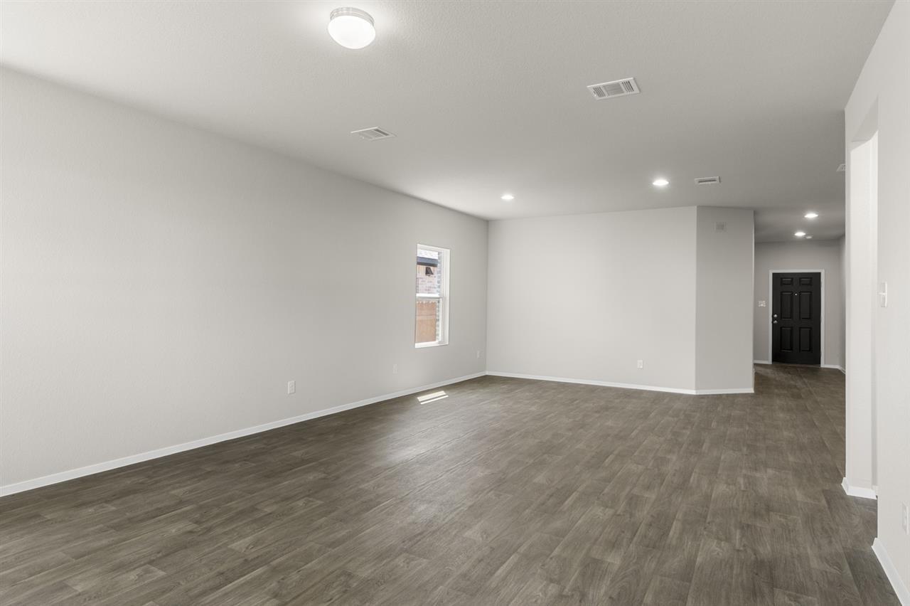 2432 Ambling Trl Property Photo 15