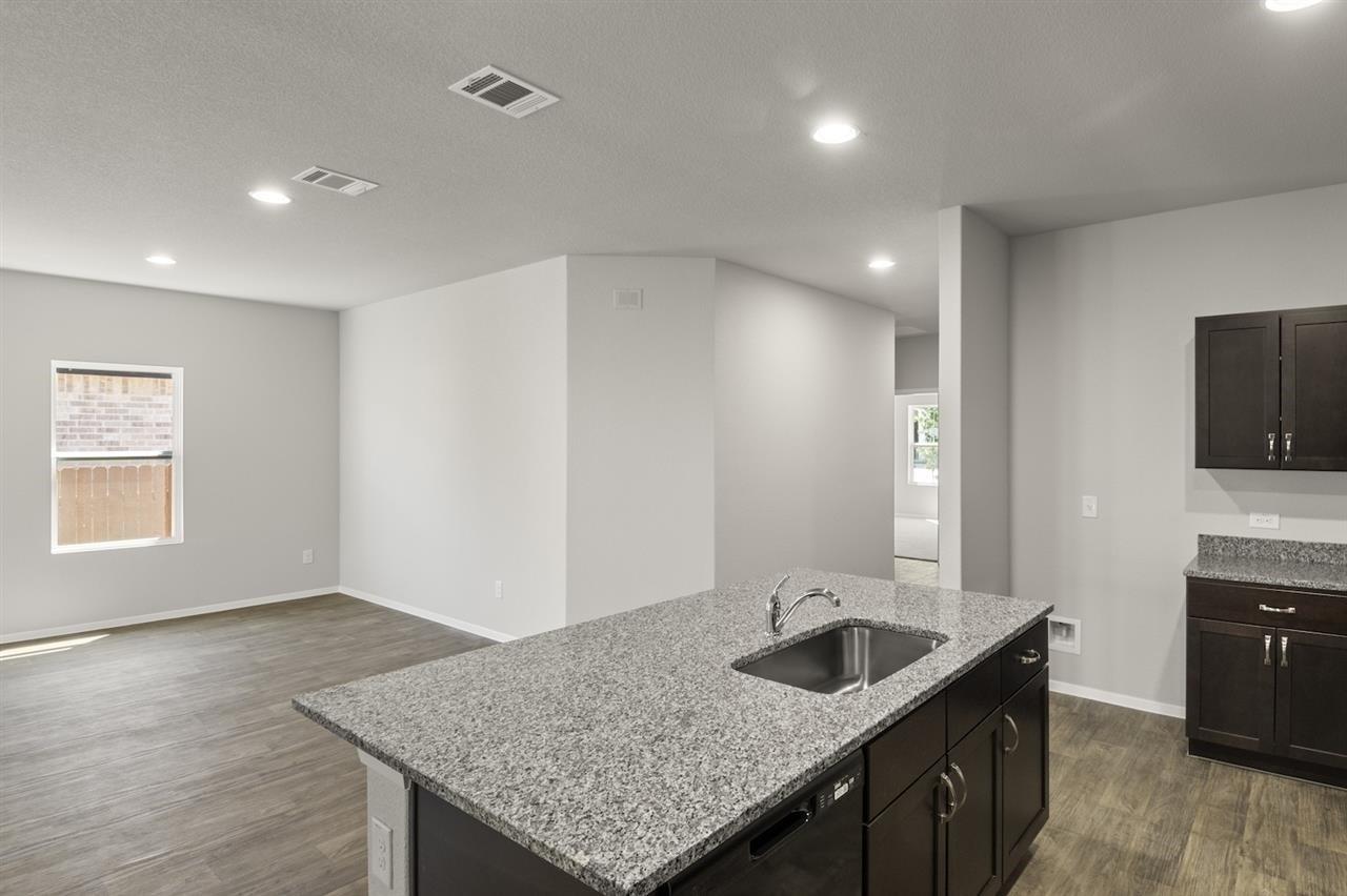 2432 Ambling Trl Property Photo 20
