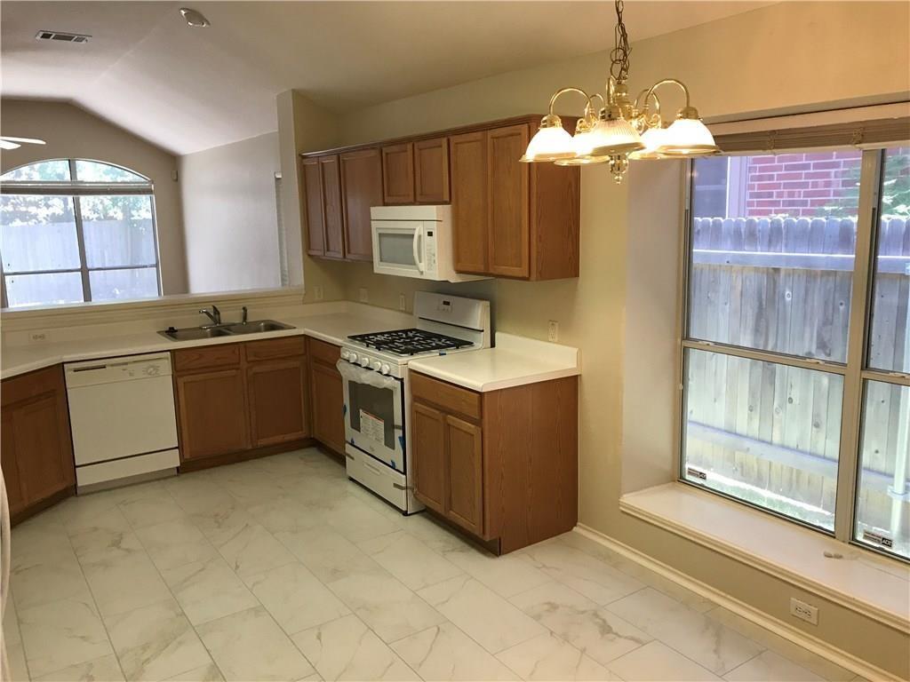 10309 Broomflower Dr Property Photo 15